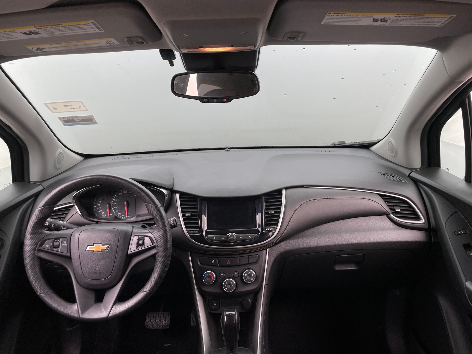 Thumbnail: 2020 Chevrolet Trax - 3