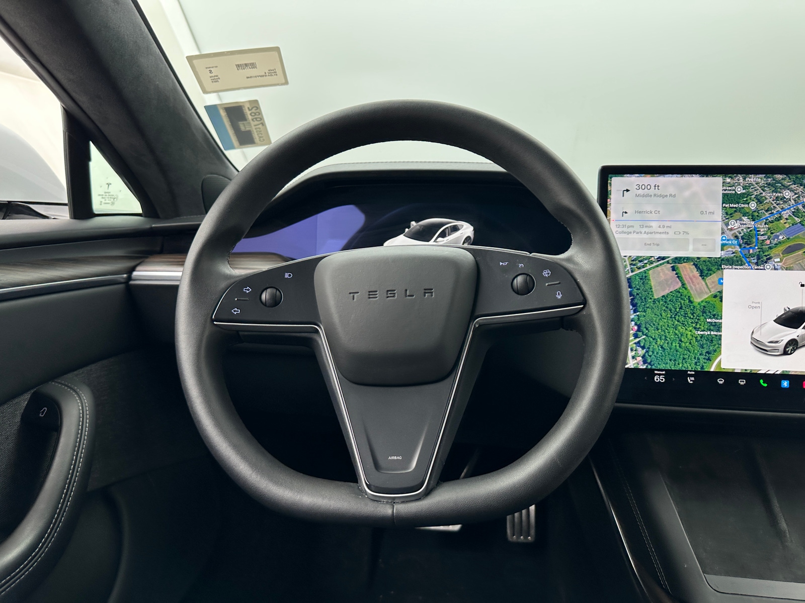 Thumbnail: 2023 Tesla Model S - 4