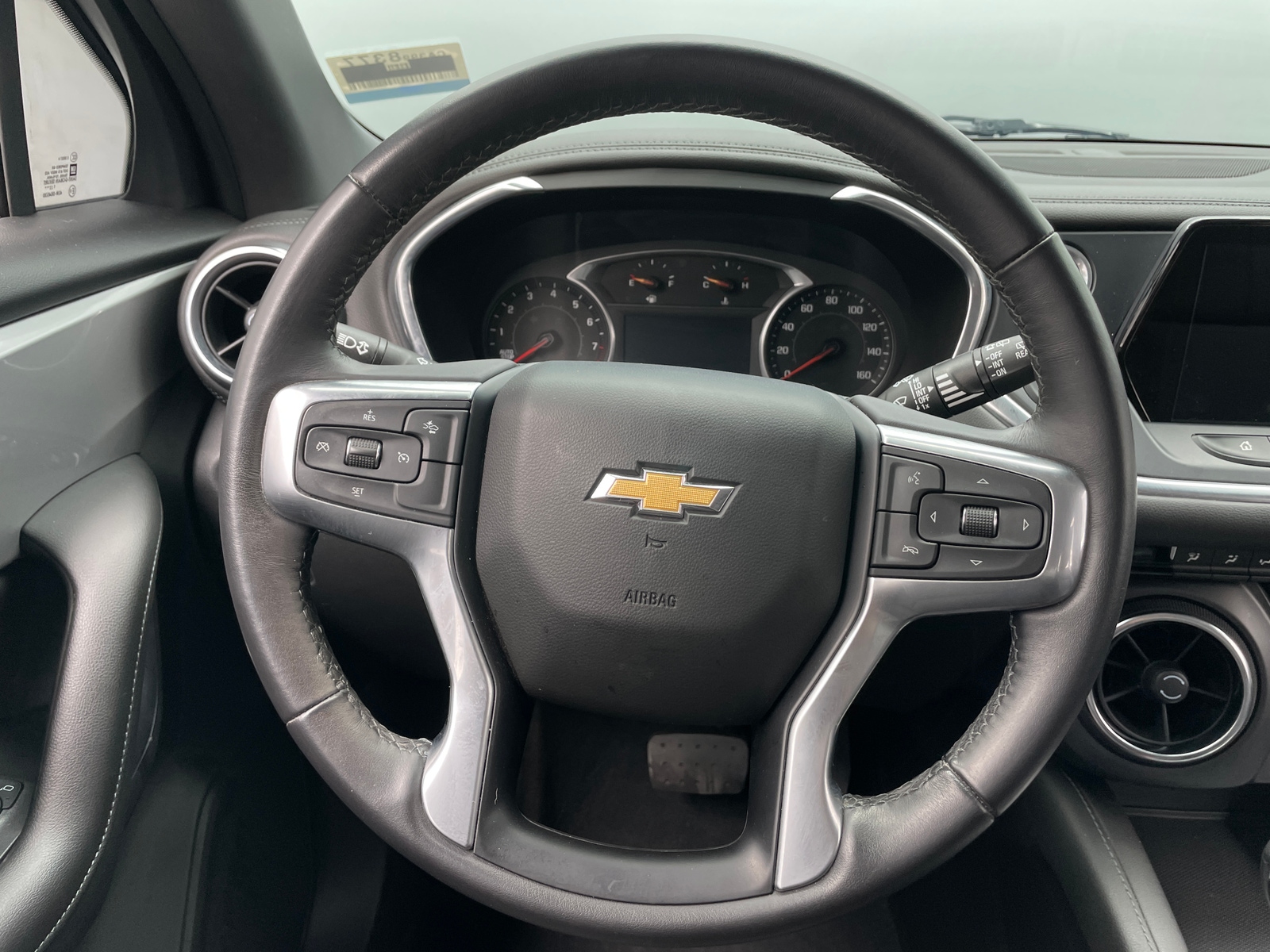 Thumbnail: 2022 Chevrolet Blazer - 4