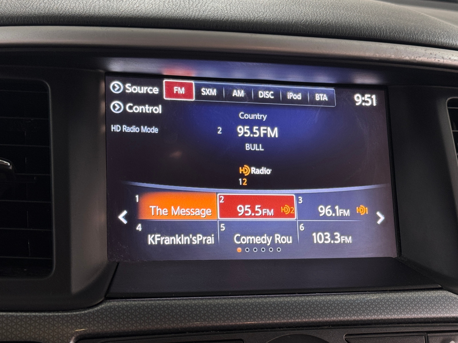 Thumbnail: 2019 Nissan Pathfinder - 3