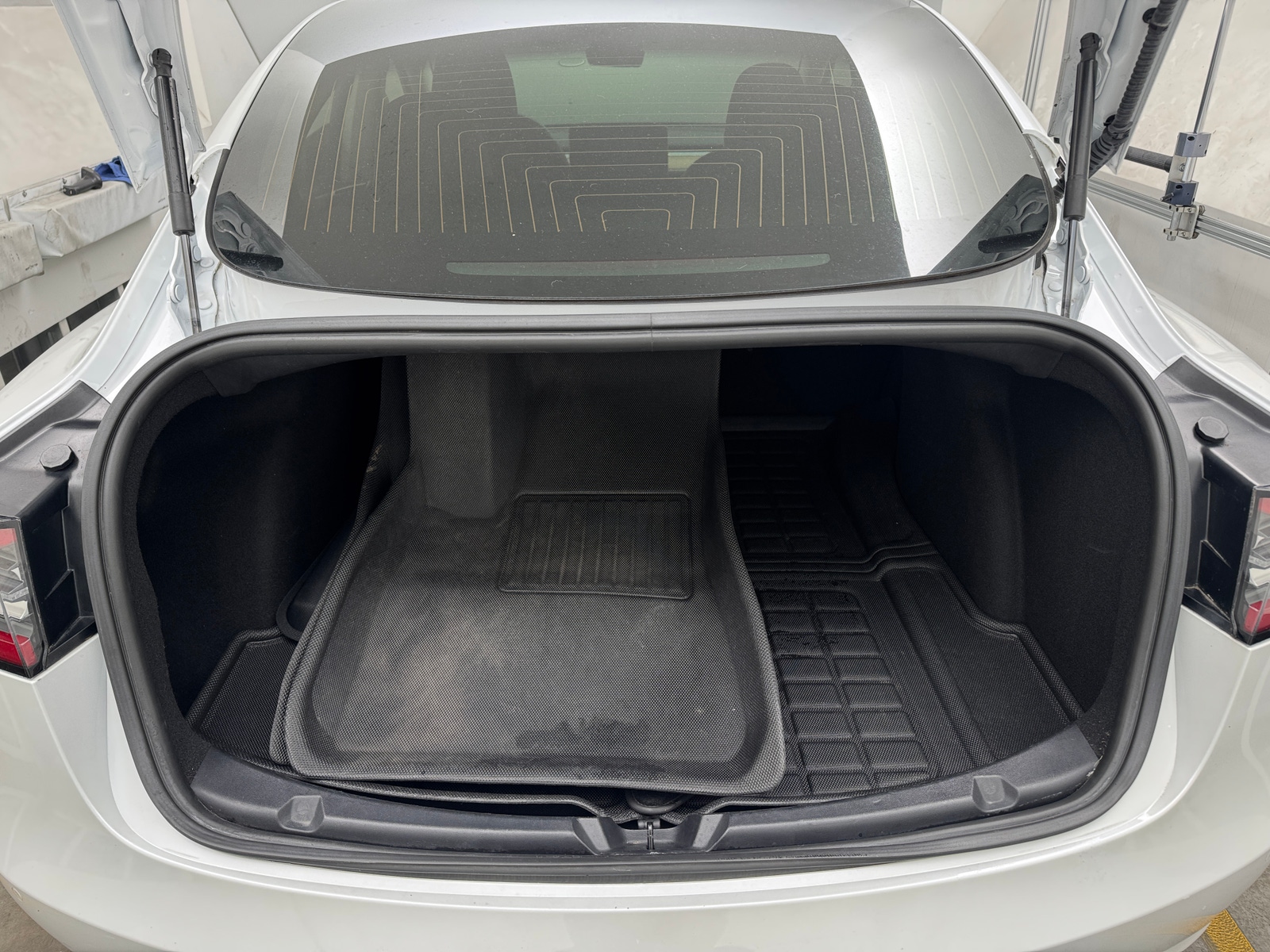 Thumbnail: 2020 Tesla Model 3 - 6