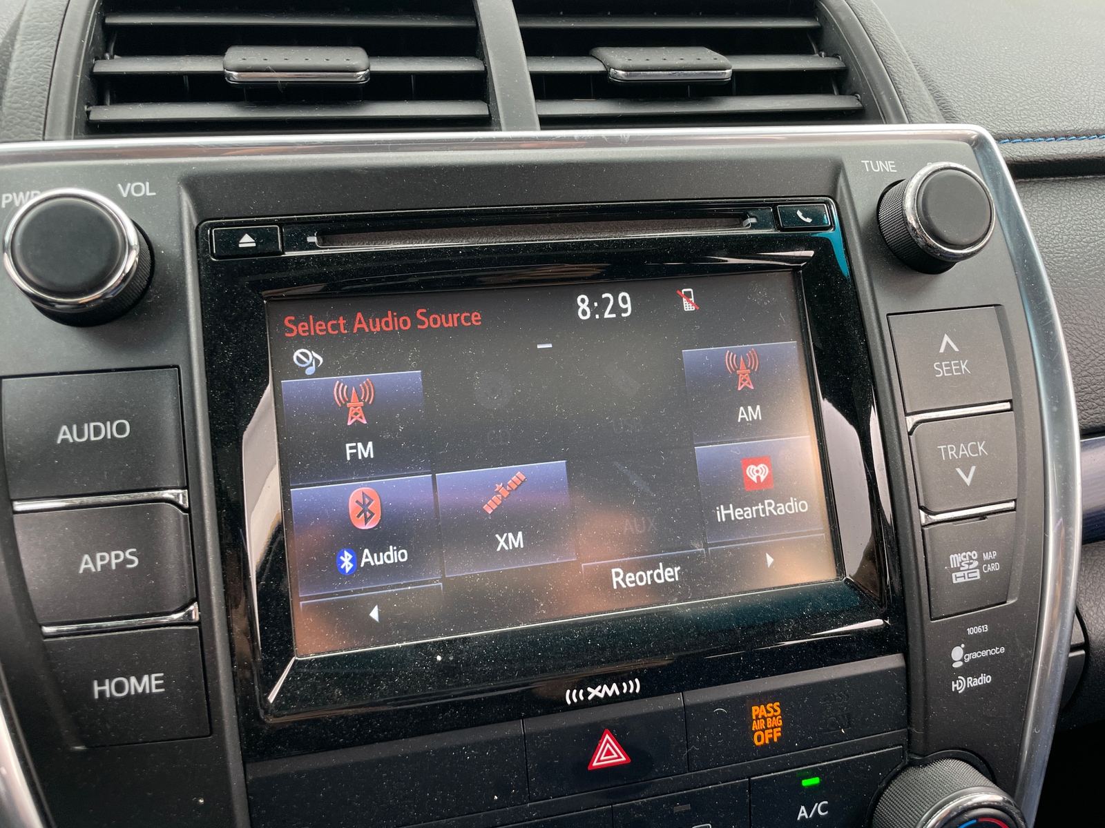 Thumbnail: 2016 Toyota Camry - 4