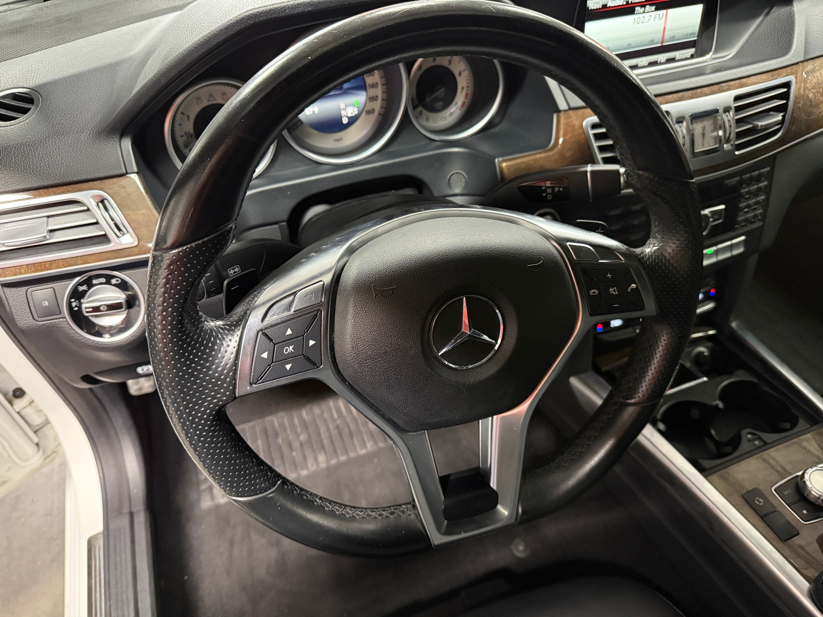 Thumbnail: 2015 Mercedes-Benz E-Class - 4