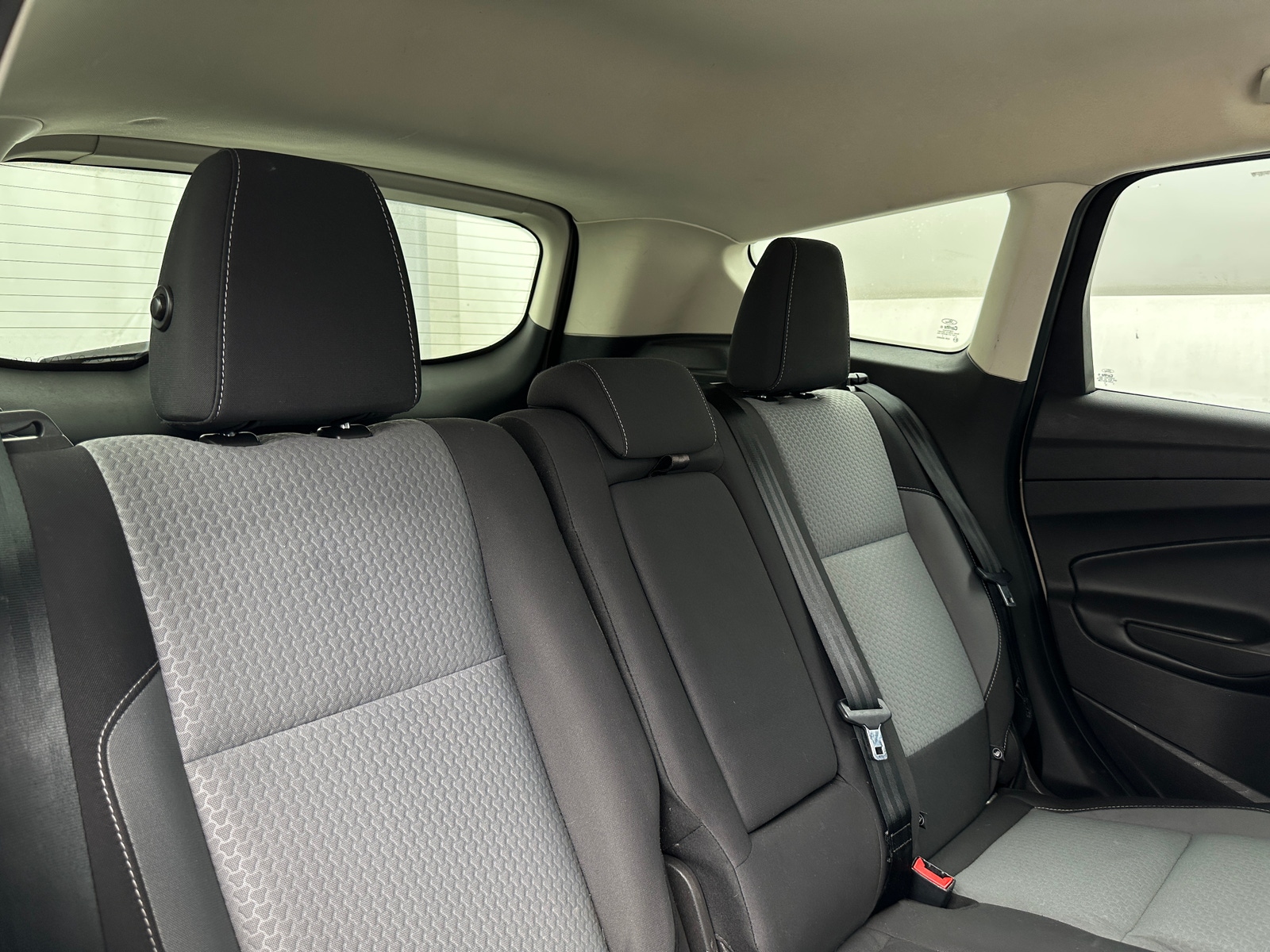 Thumbnail: 2017 Ford Escape - 6