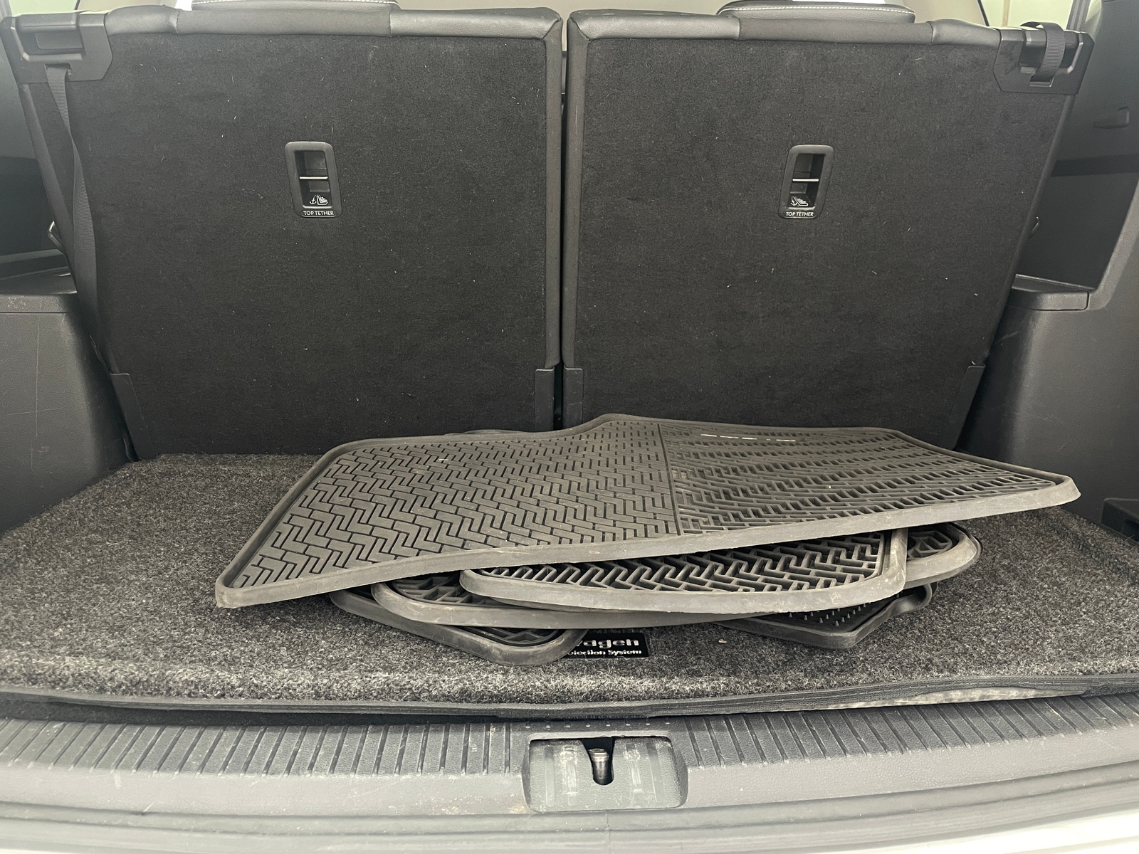 Thumbnail: 2021 Volkswagen Atlas - 6