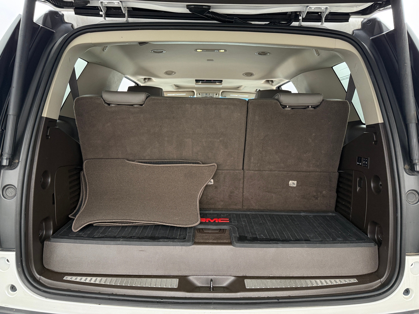 Thumbnail: 2019 GMC Yukon - 6