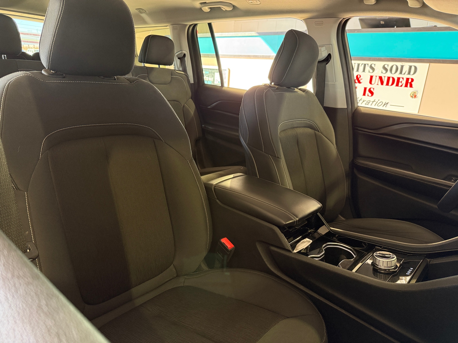 Thumbnail: 2023 Jeep Grand Cherokee L - 2