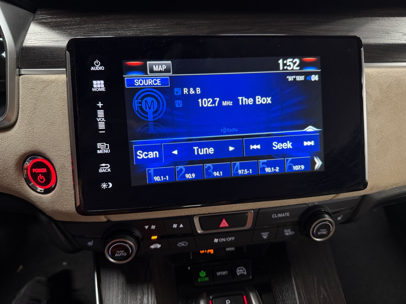 Thumbnail: 2018 Honda Clarity - 3