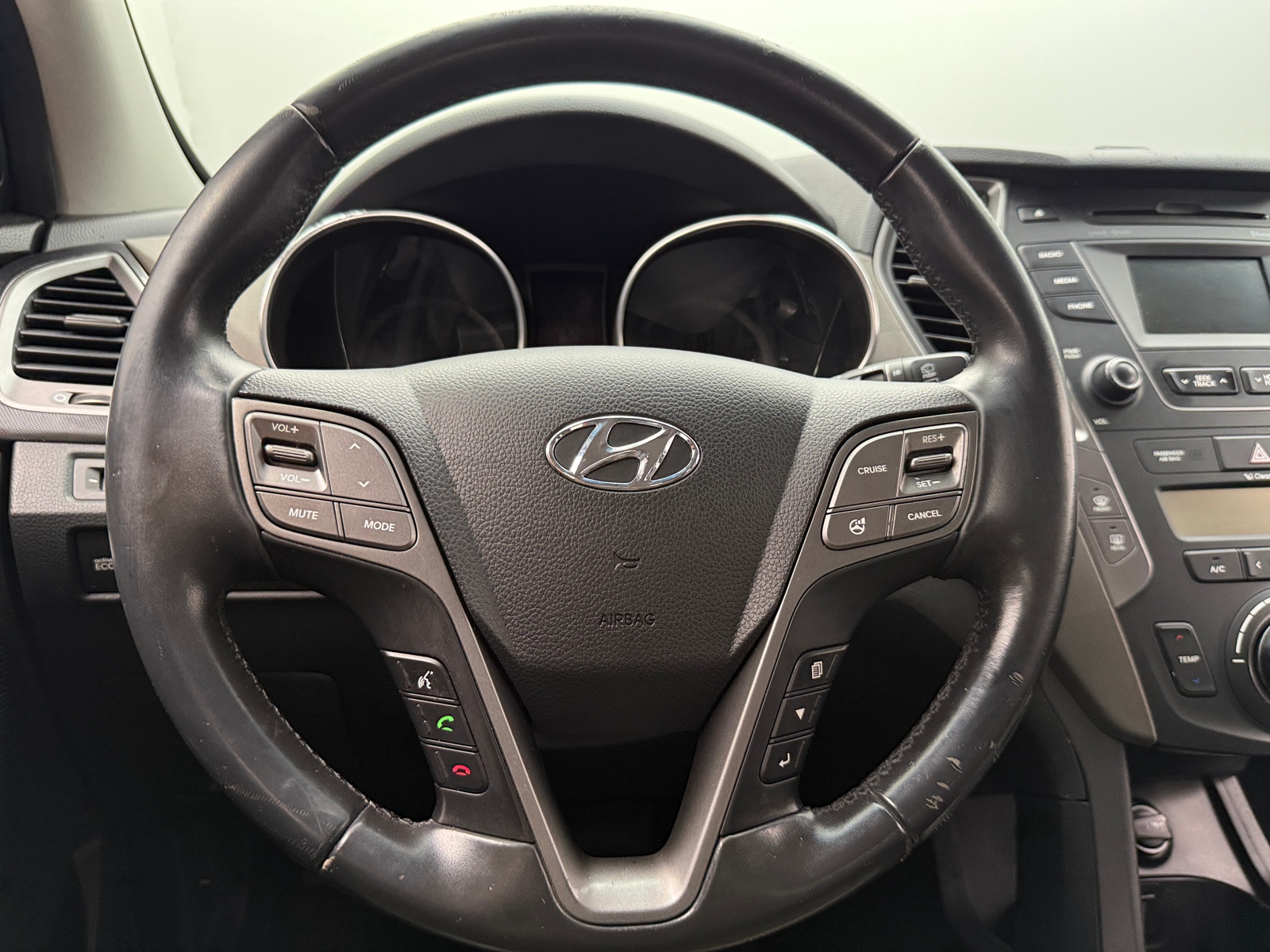 Thumbnail: 2013 Hyundai Santa Fe - 5