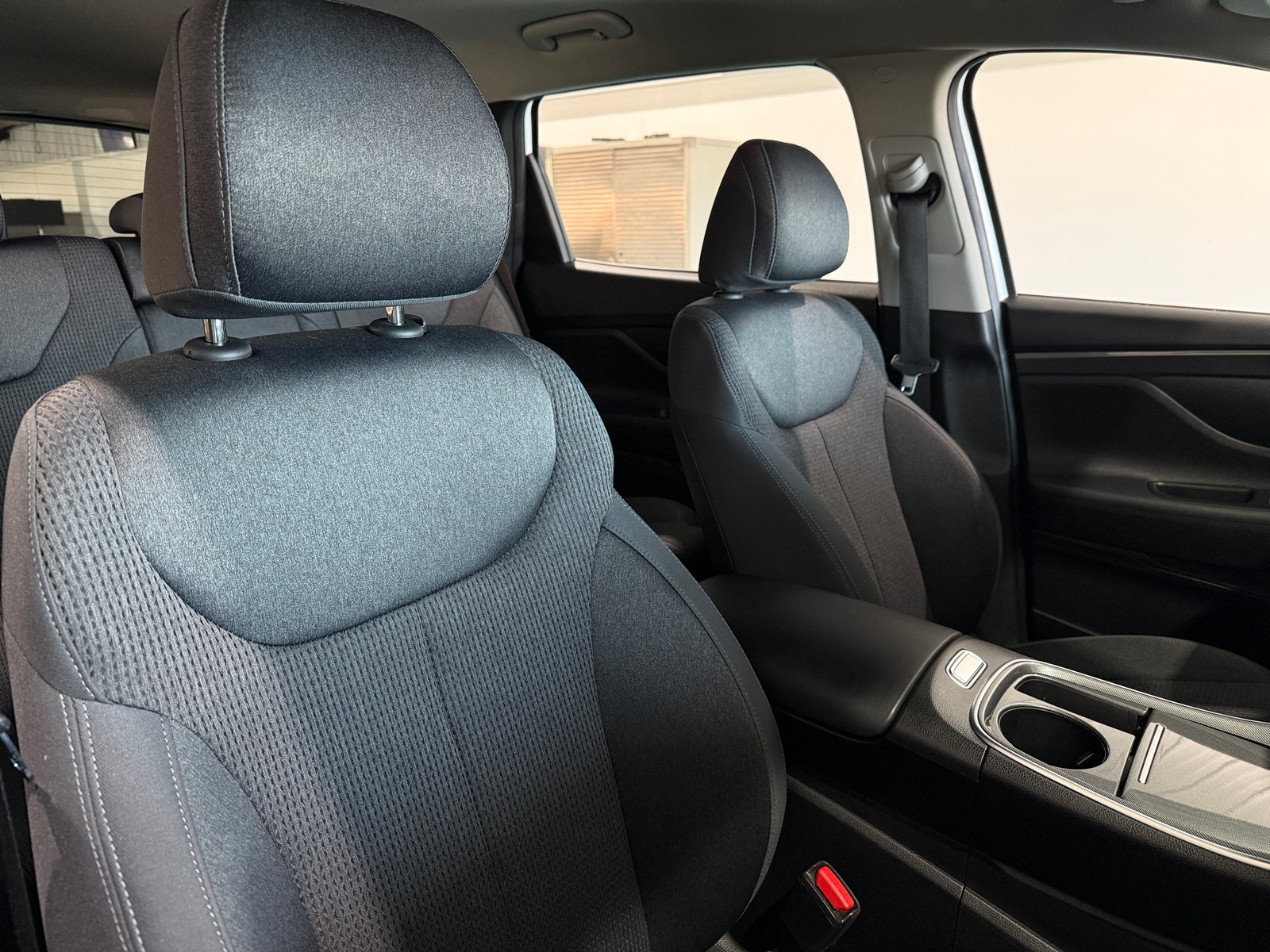 Thumbnail: 2022 Hyundai Santa Fe - 2