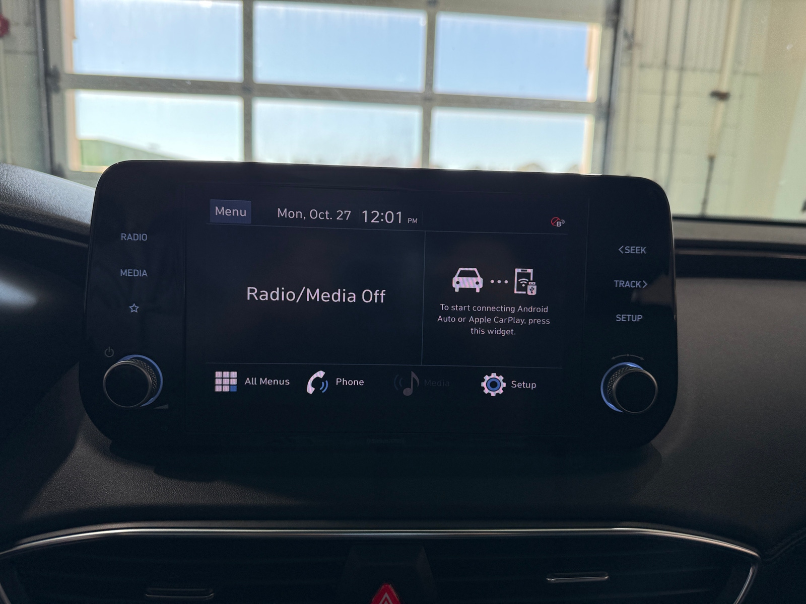 Thumbnail: 2022 Hyundai Santa Fe - 4