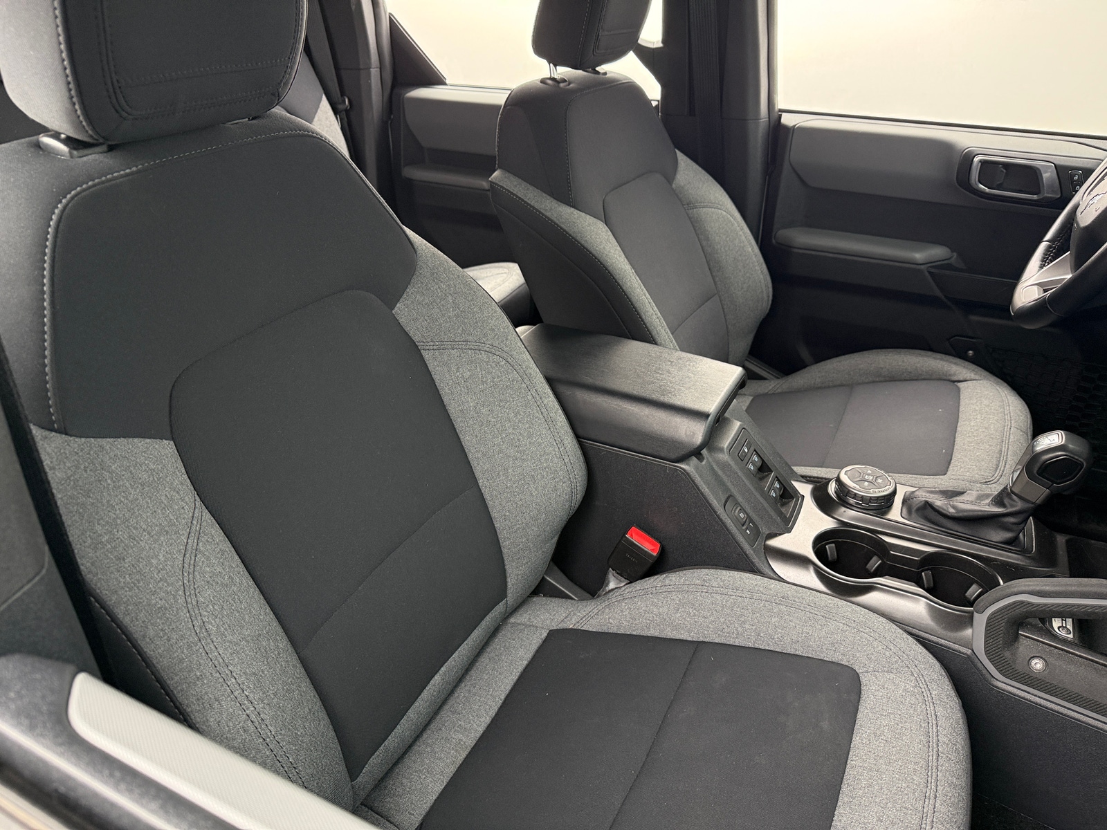 Thumbnail: 2022 Ford Bronco - 2