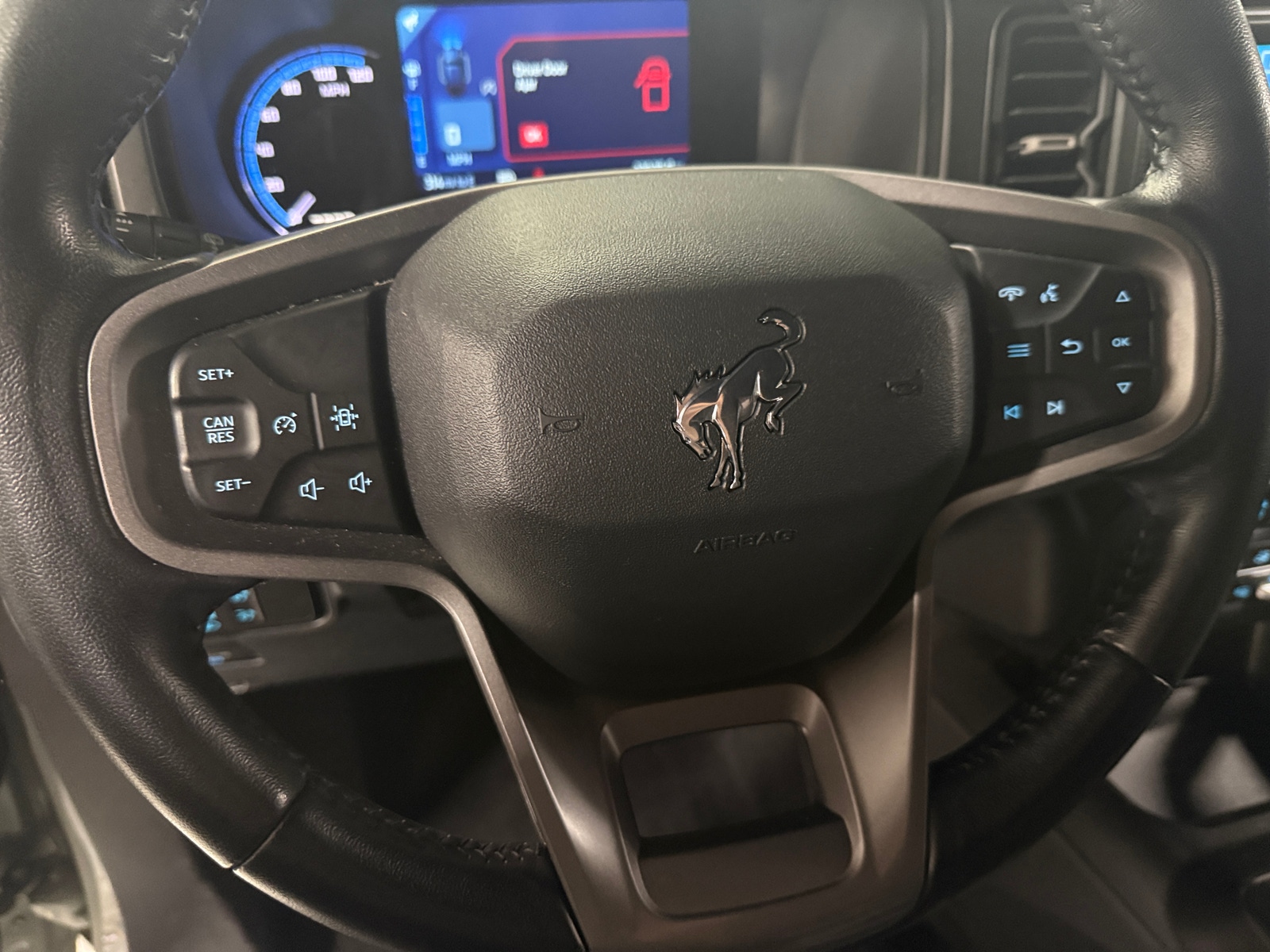 Thumbnail: 2022 Ford Bronco - 5