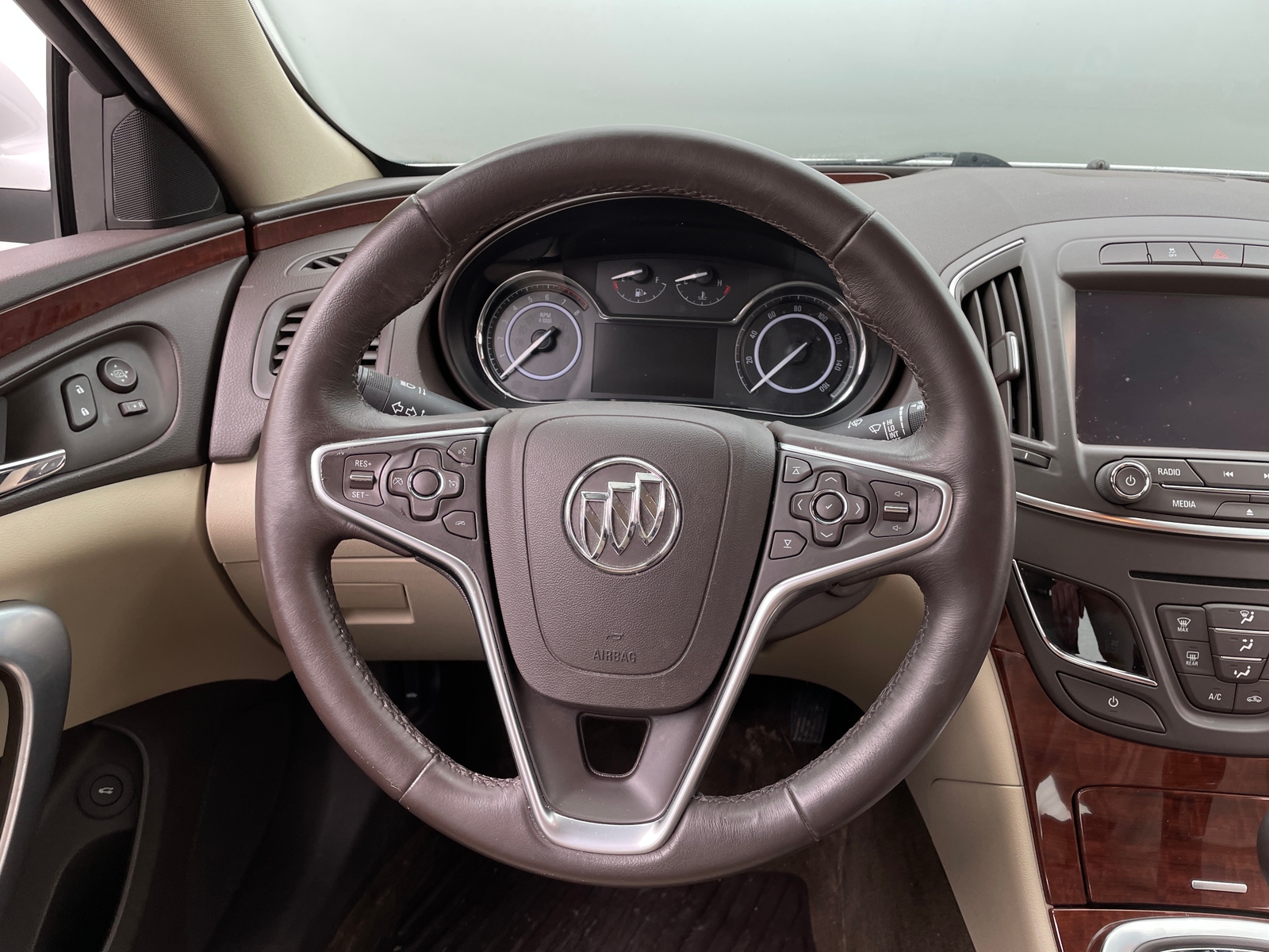 Thumbnail: 2016 Buick Regal - 4