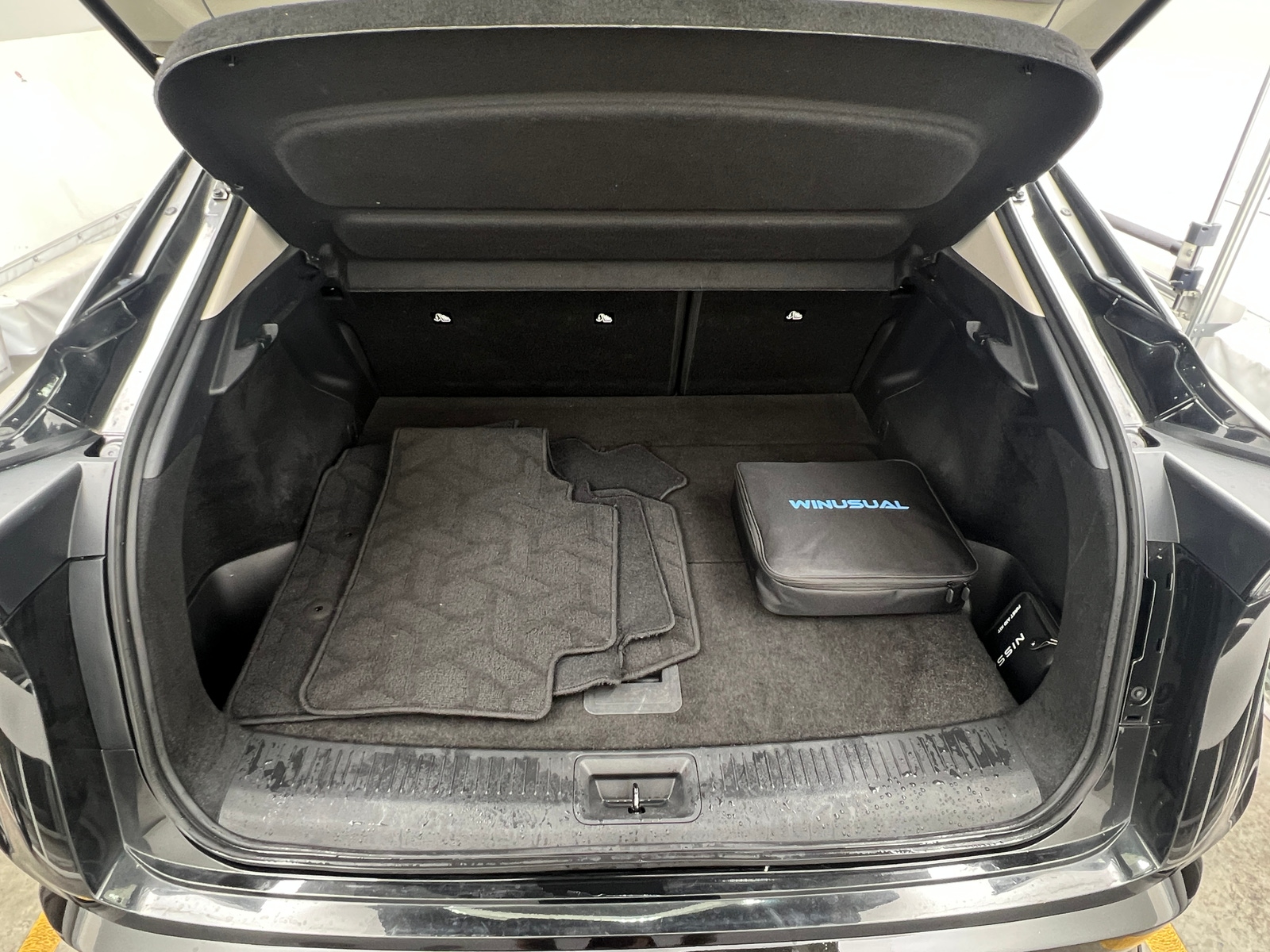 Thumbnail: 2023 Nissan Ariya - 6