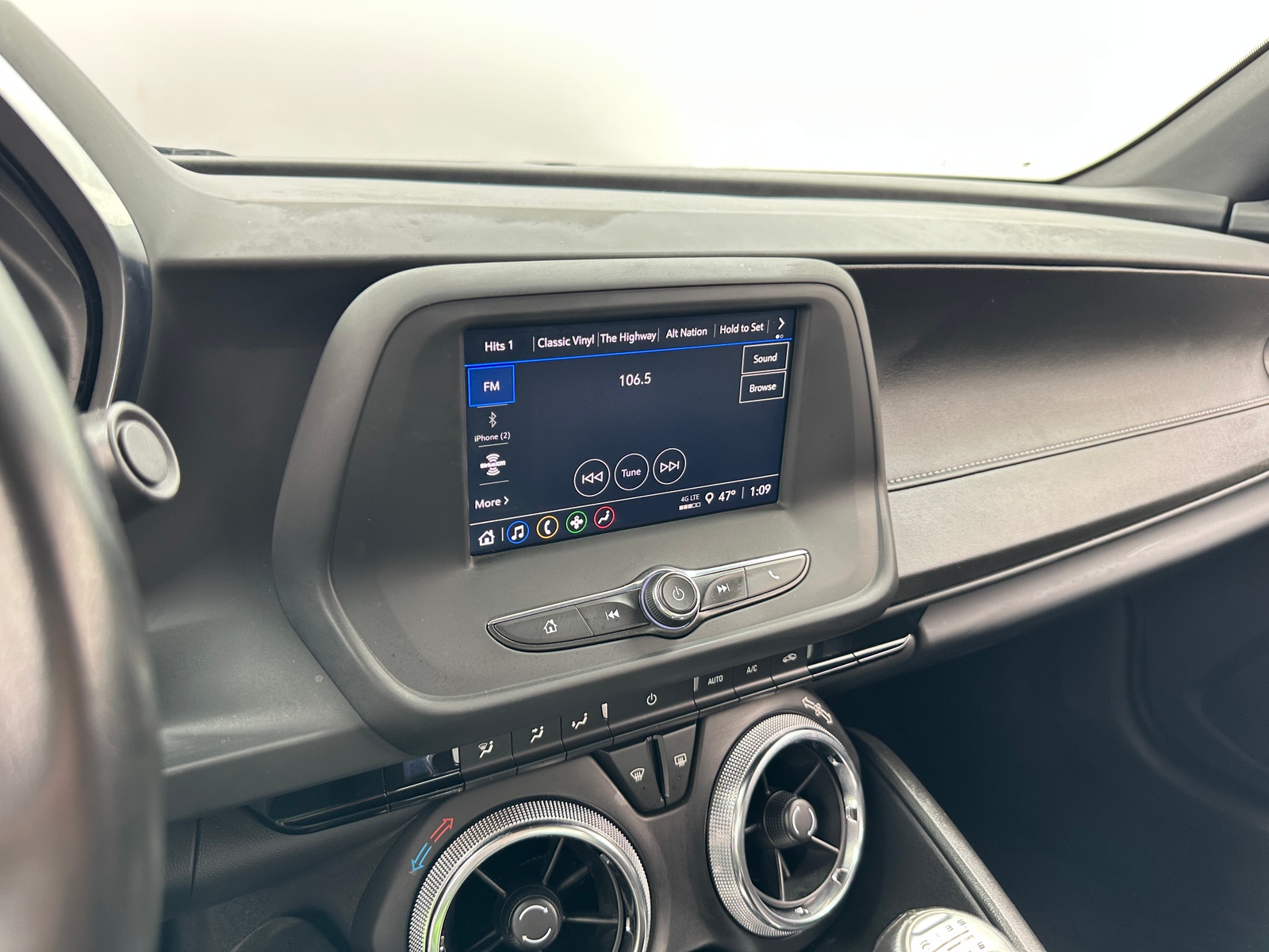 Thumbnail: 2023 Chevrolet Camaro - 3