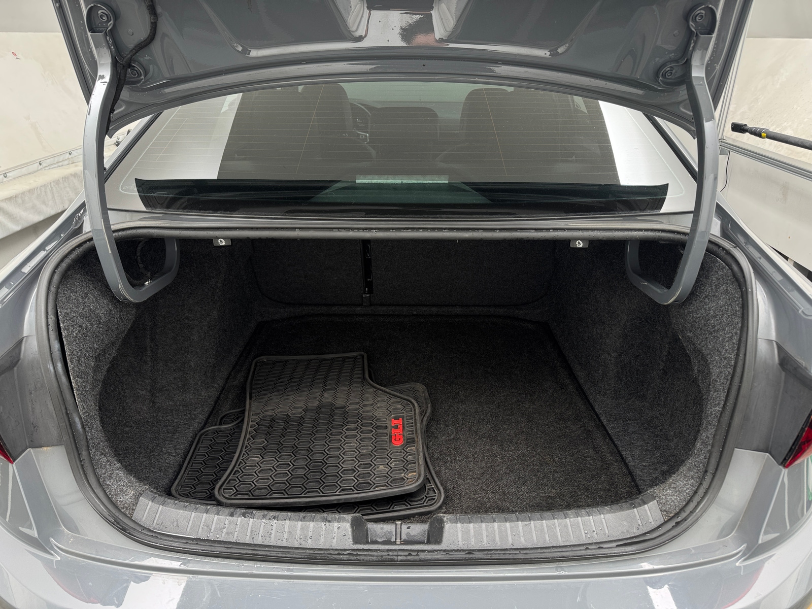 Thumbnail: 2021 Volkswagen Jetta - 7