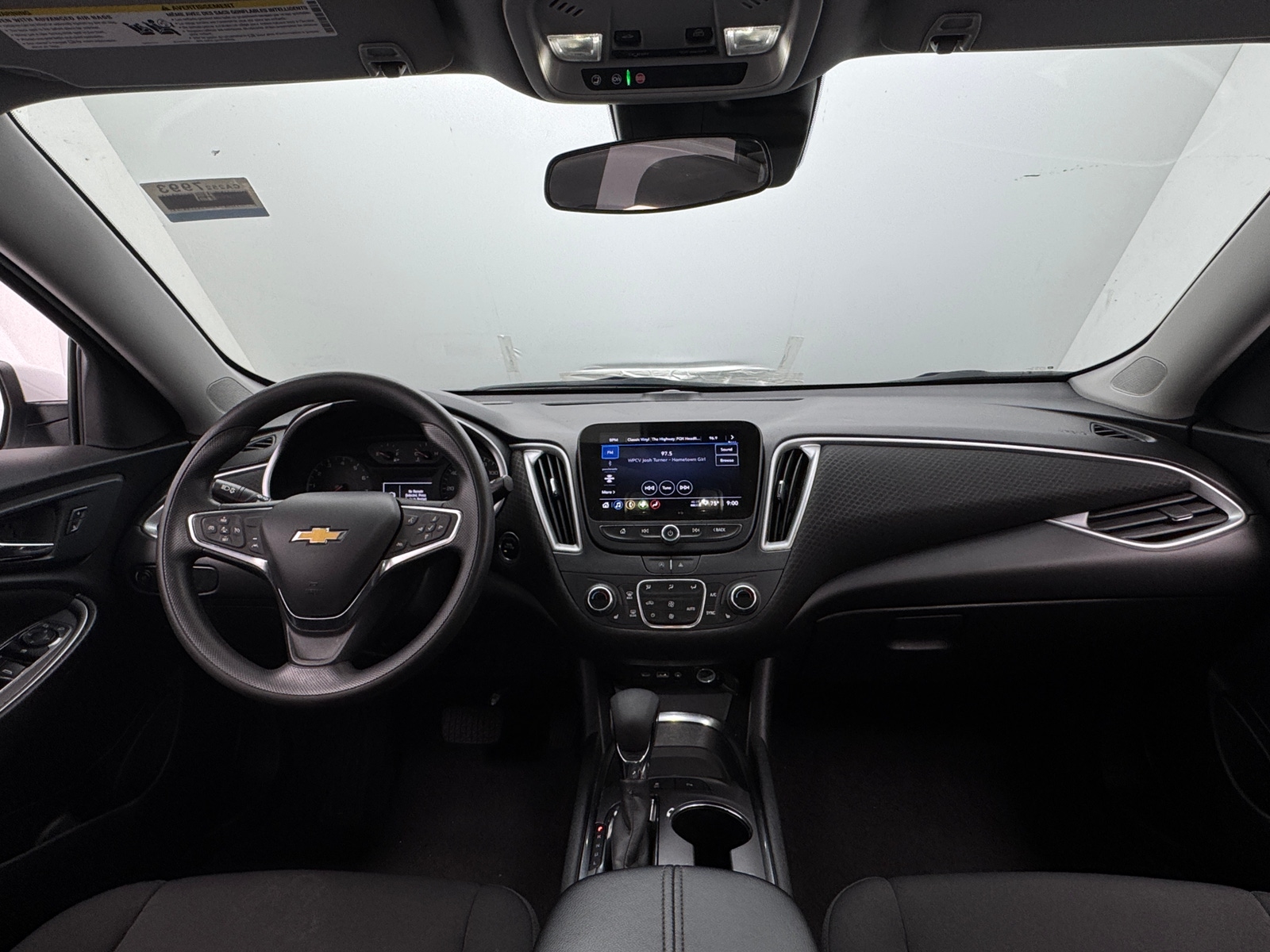 Thumbnail: 2024 Chevrolet Malibu - 3