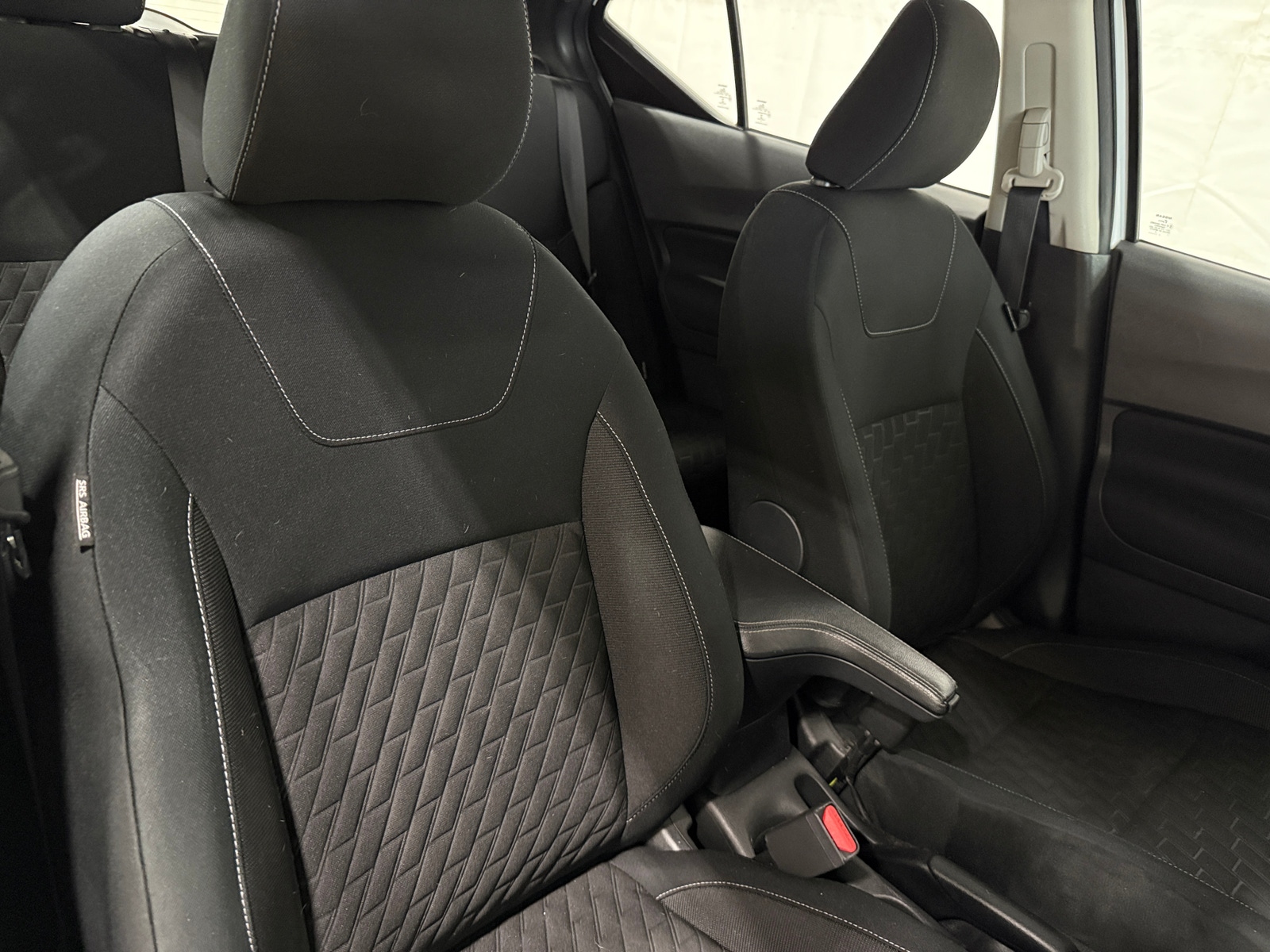 Thumbnail: 2021 Nissan Kicks - 2