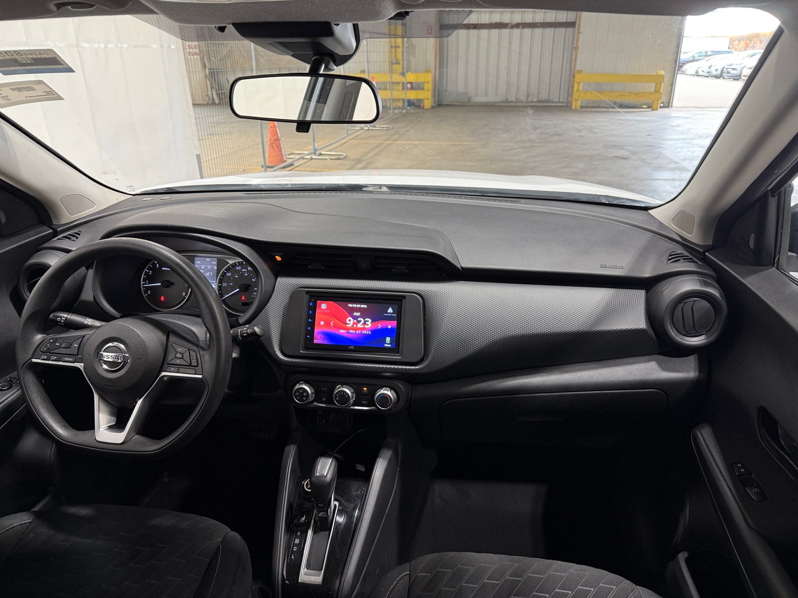 Thumbnail: 2021 Nissan Kicks - 3