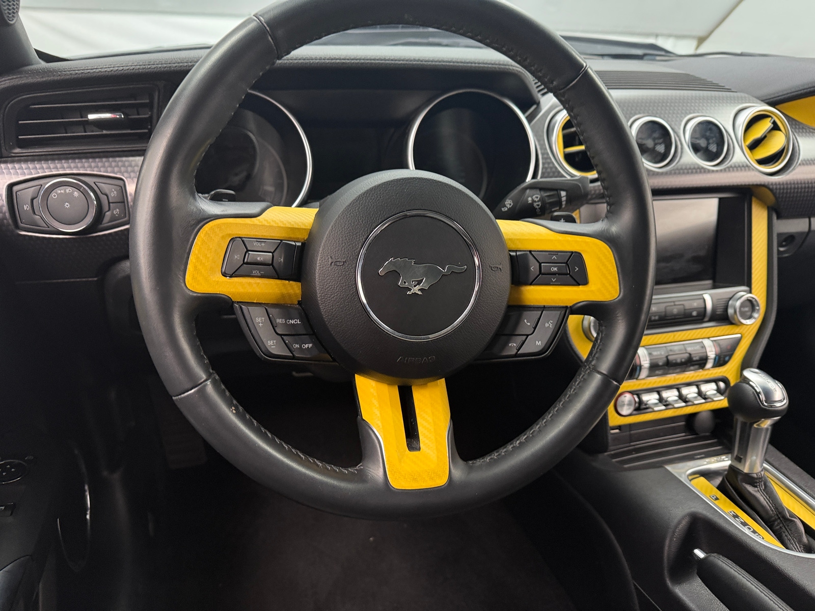 Thumbnail: 2020 Ford Mustang - 3