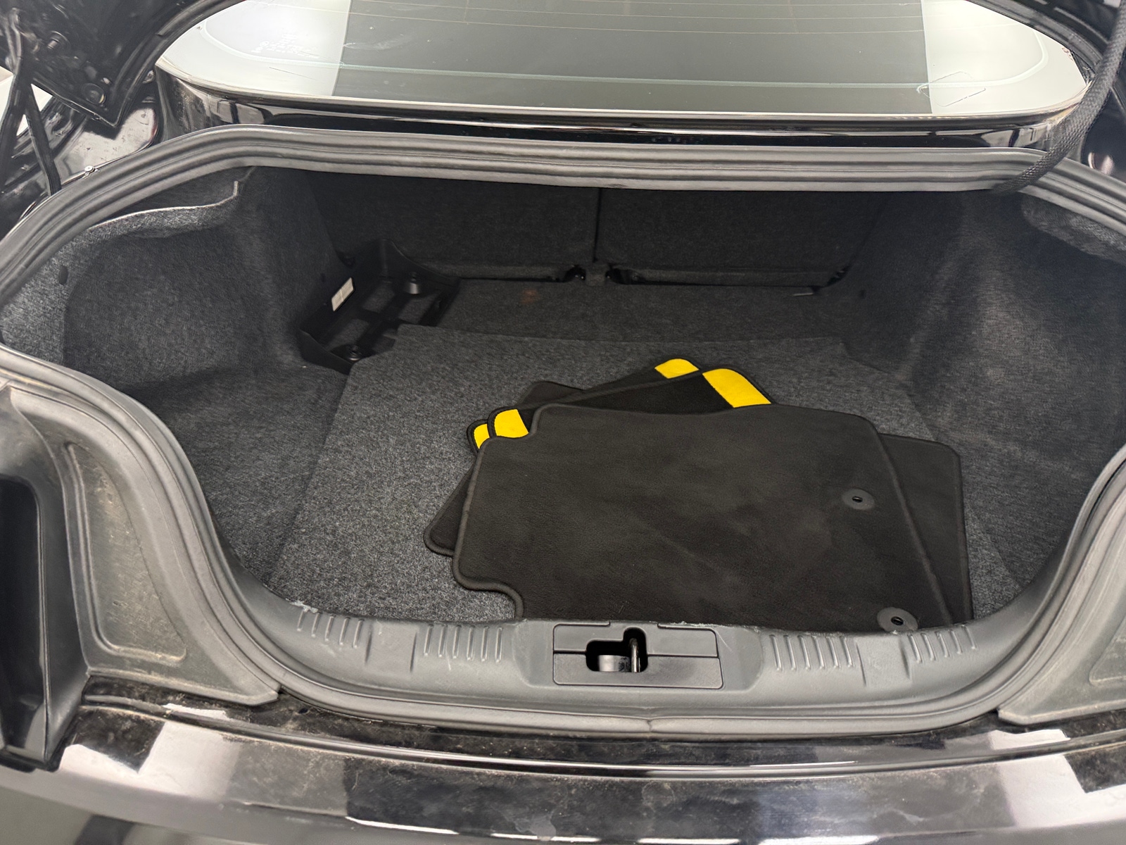 Thumbnail: 2020 Ford Mustang - 4