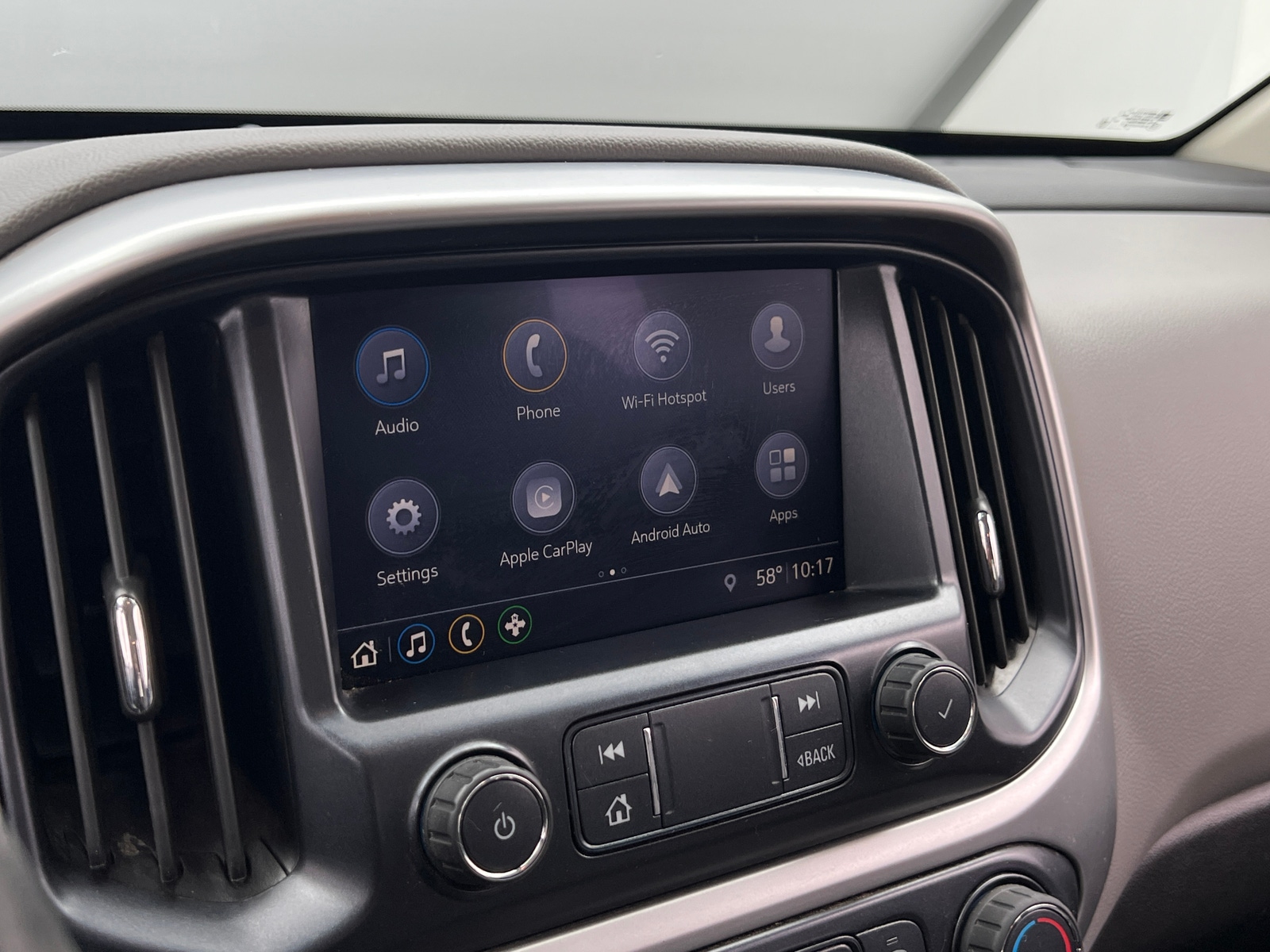 Thumbnail: 2019 Chevrolet Colorado - 3