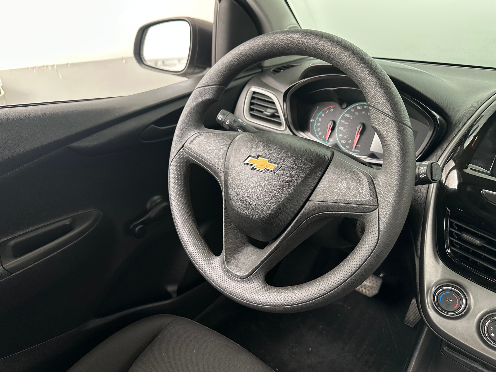 Thumbnail: 2020 Chevrolet Spark - 5