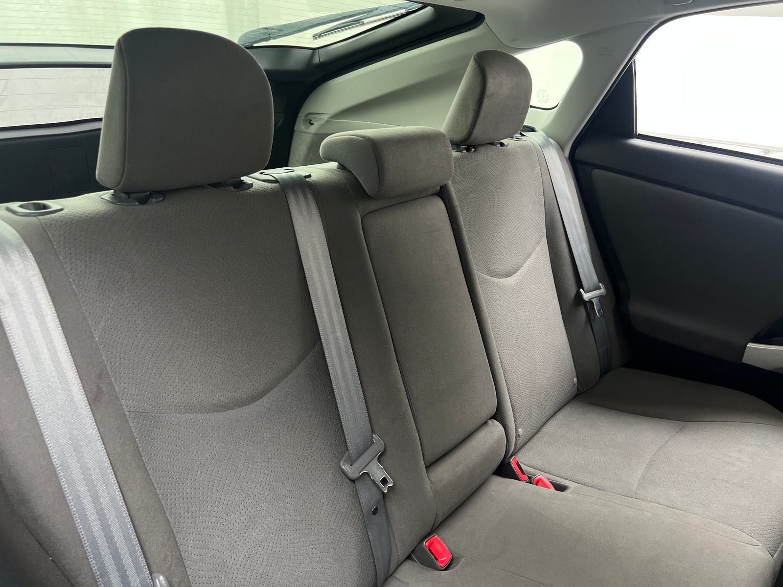 Thumbnail: 2015 Toyota Prius - 6