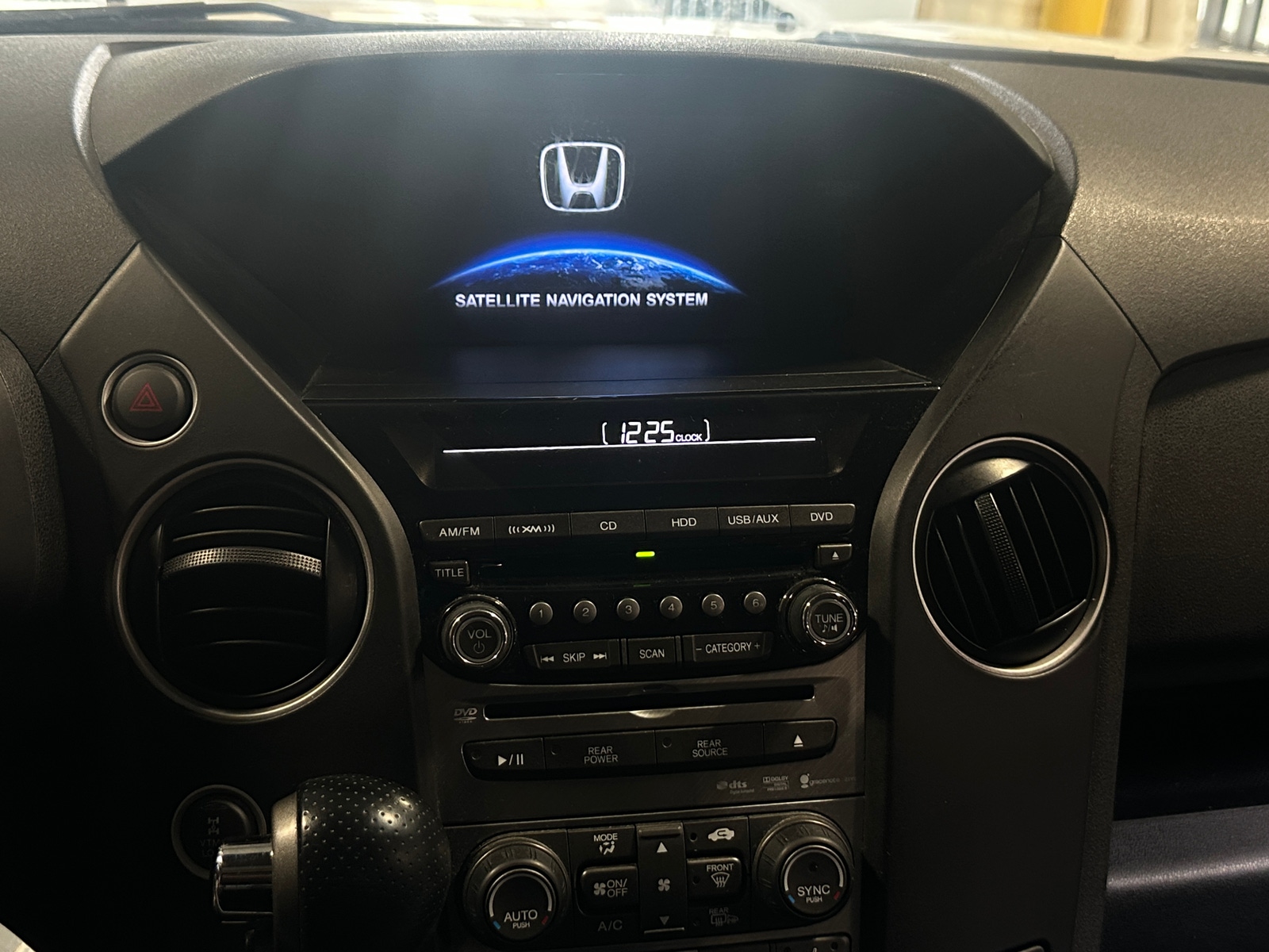 Thumbnail: 2013 Honda Pilot - 3