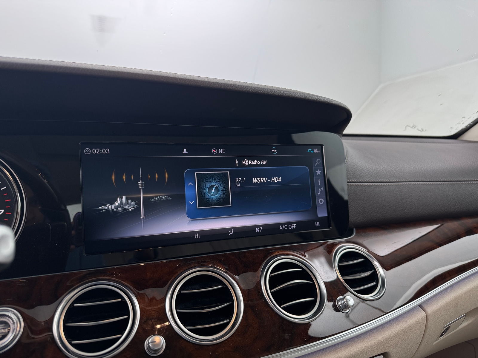 Thumbnail: 2019 Mercedes-Benz E-Class - 3