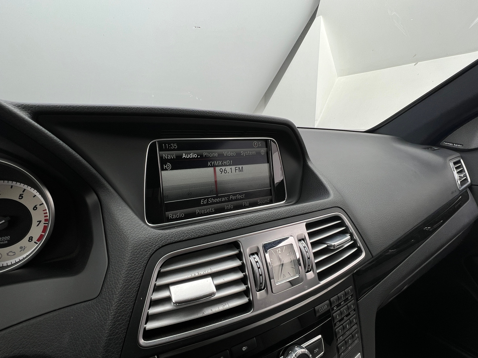 Thumbnail: 2014 Mercedes-Benz E-Class - 3