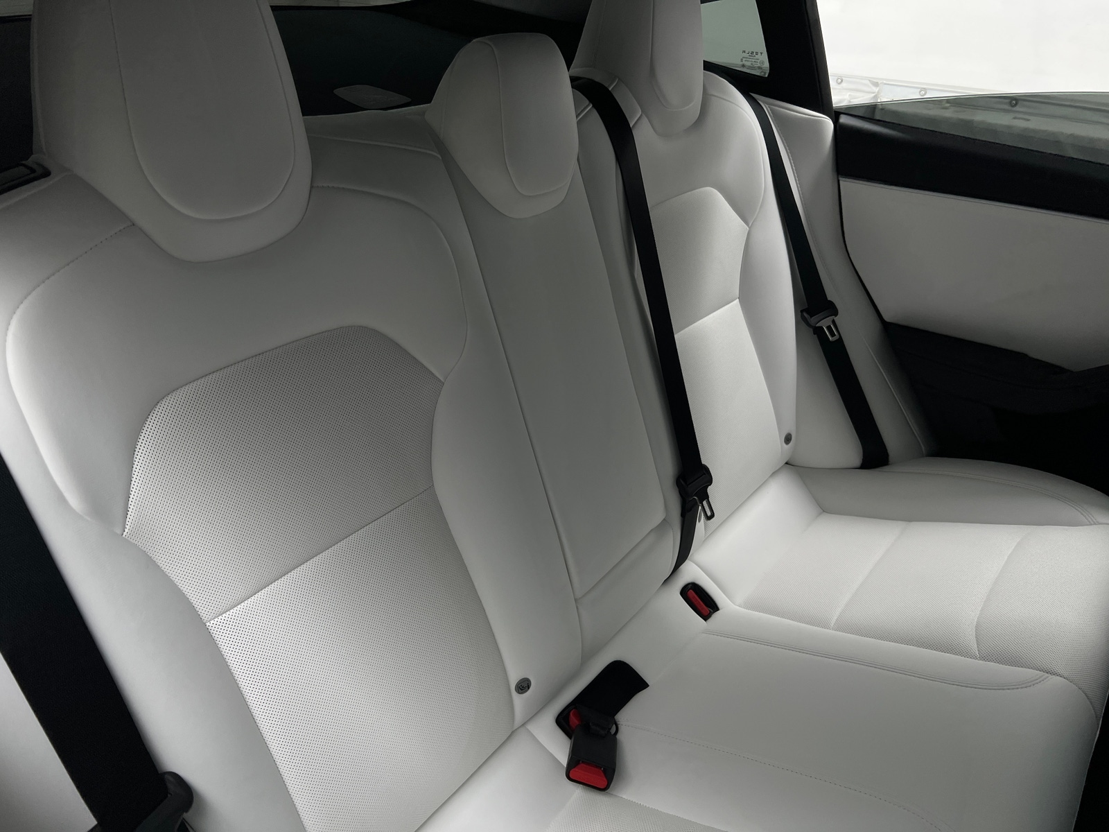 Thumbnail: 2025 Tesla Model 3 - 5