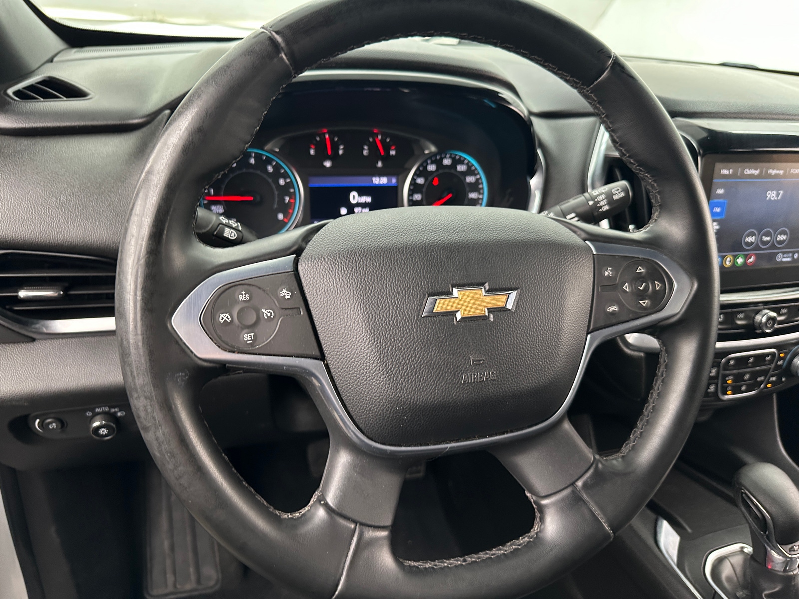 Thumbnail: 2023 Chevrolet Traverse - 5