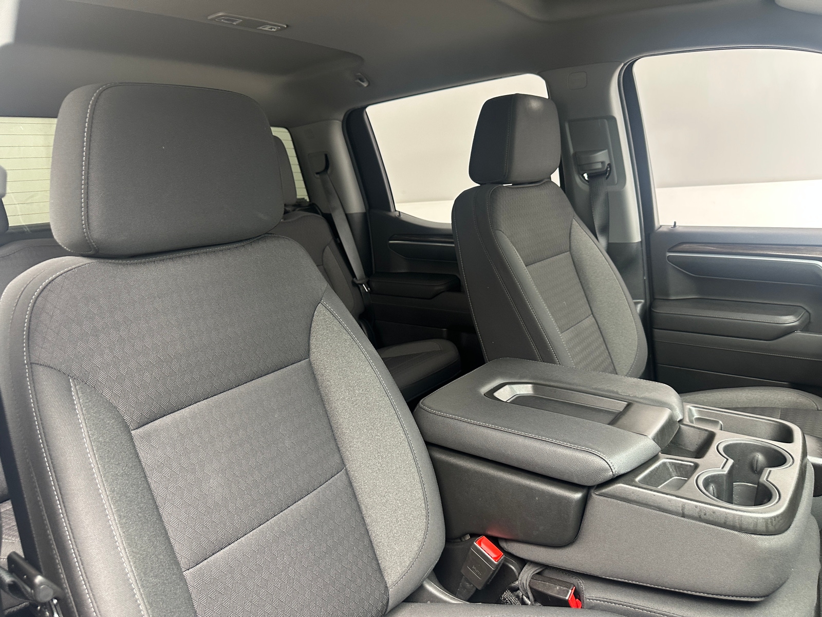 Thumbnail: 2022 Chevrolet Silverado 1500 - 2