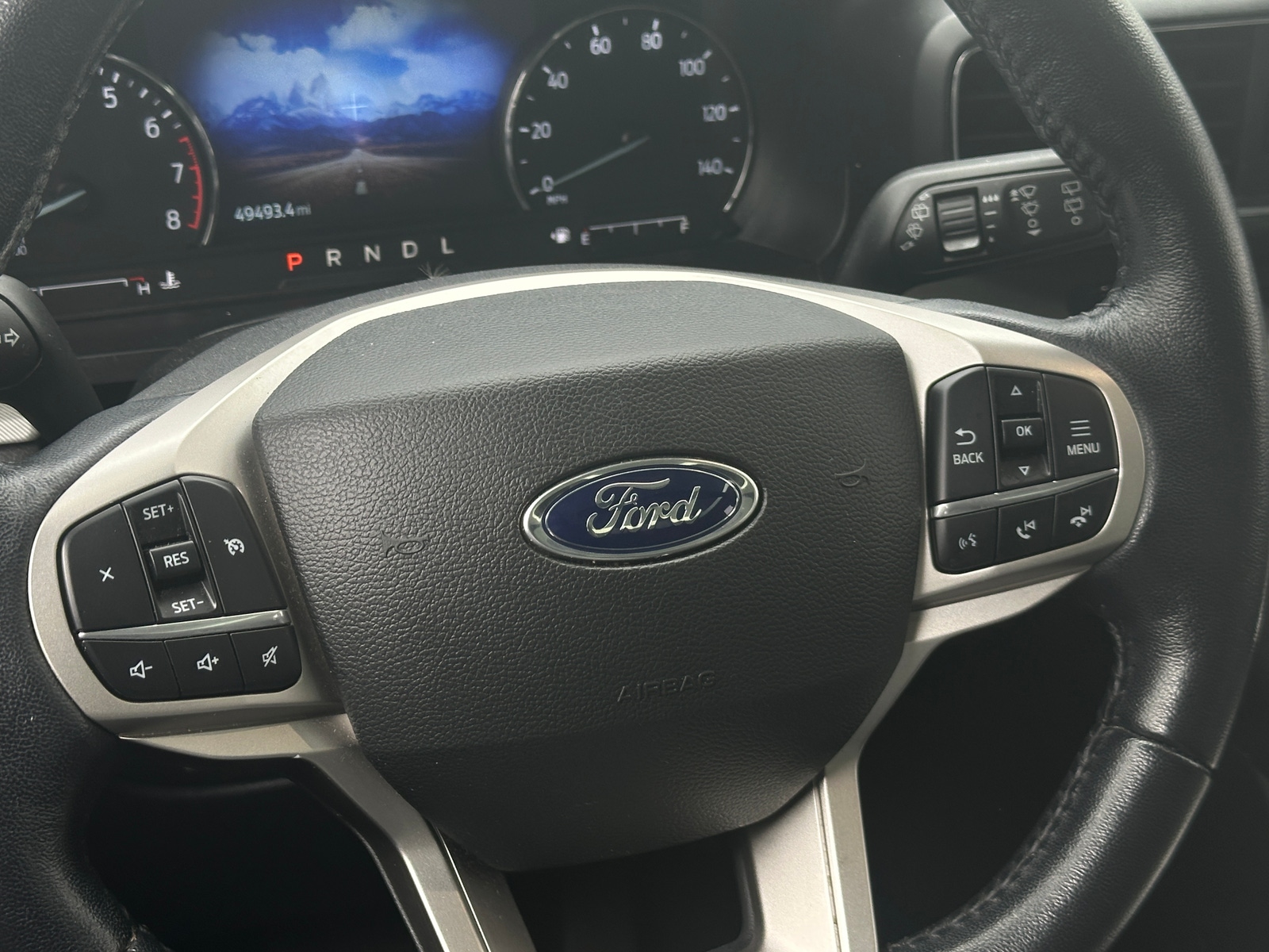 Thumbnail: 2022 Ford Explorer - 4