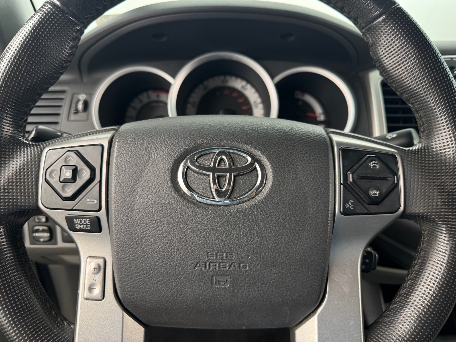 Thumbnail: 2015 Toyota Tacoma - 5