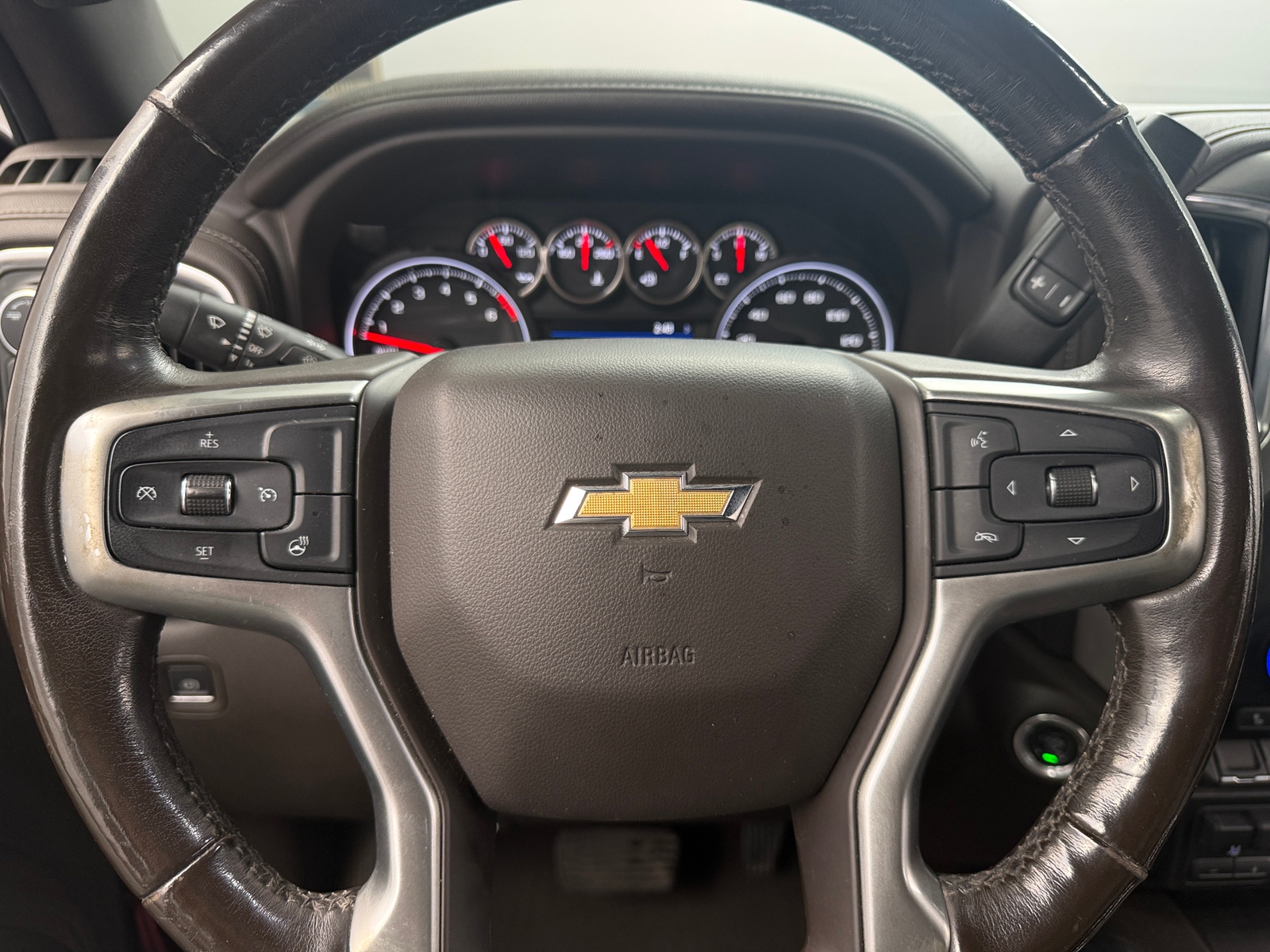 Thumbnail: 2019 Chevrolet Silverado 1500 - 4