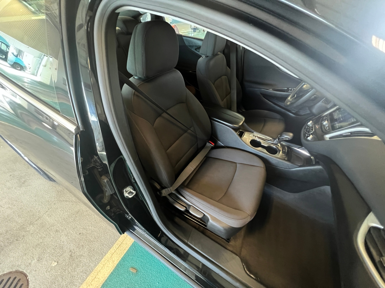 Thumbnail: 2023 Chevrolet Malibu - 2