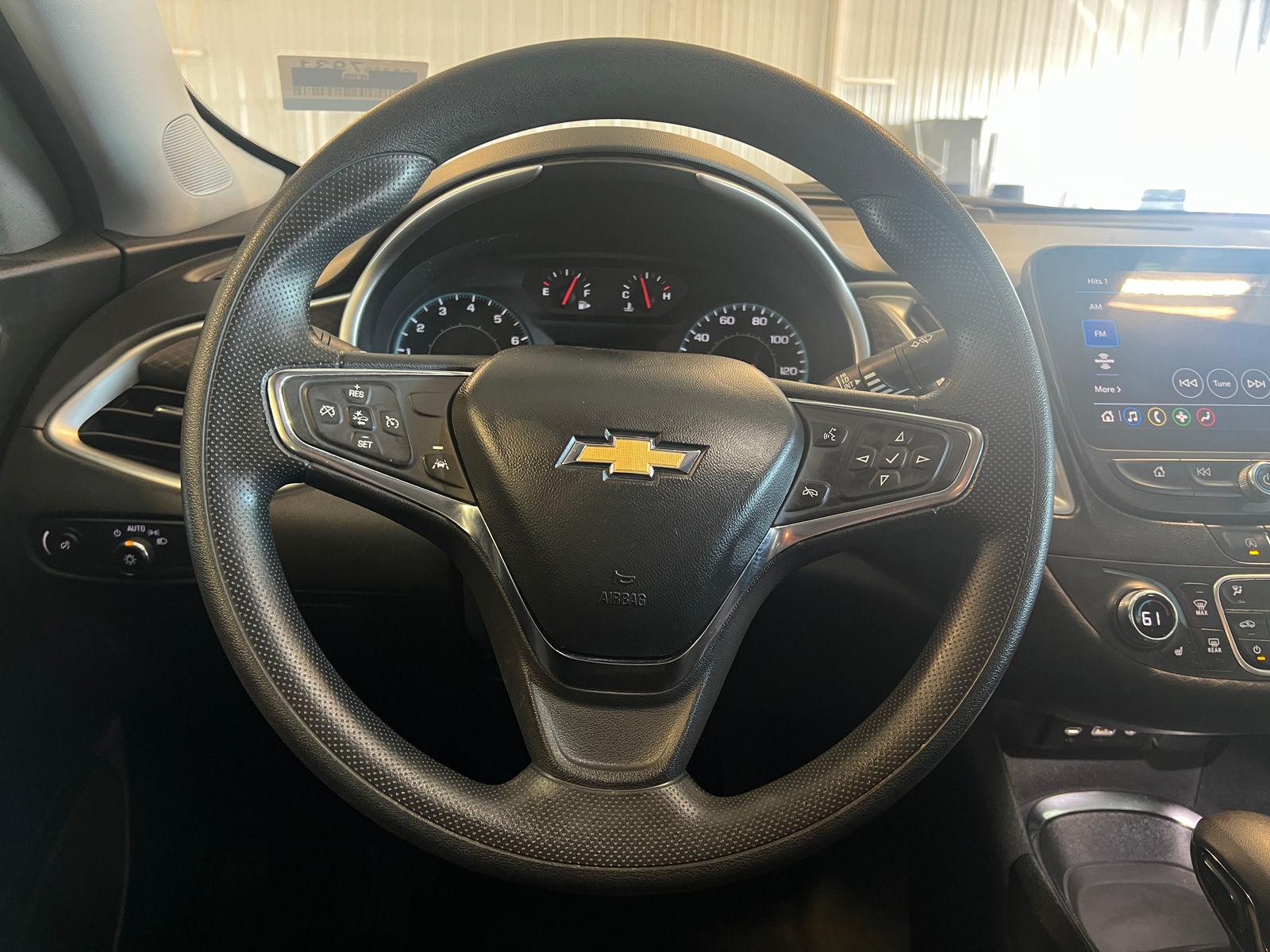 Thumbnail: 2023 Chevrolet Malibu - 5