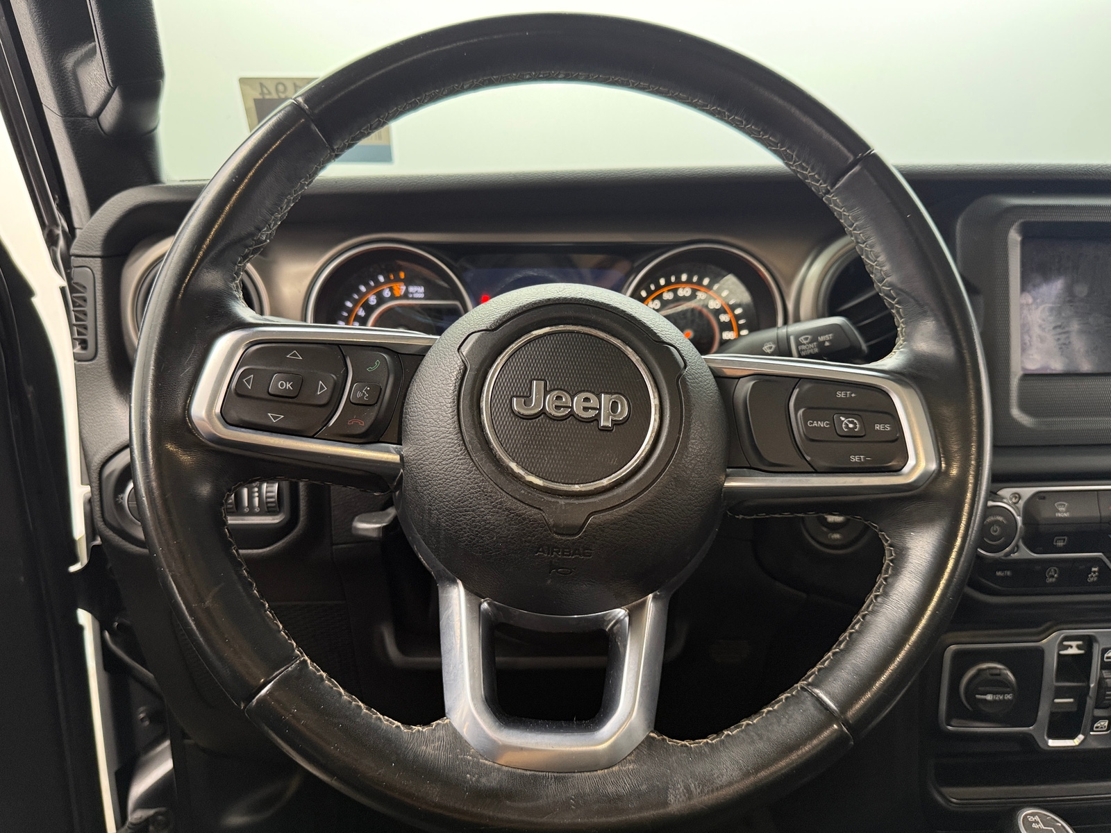 Thumbnail: 2020 Jeep Gladiator - 5