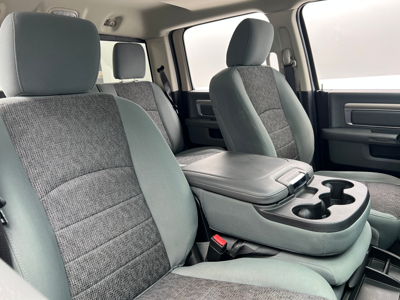 Thumbnail: 2019 RAM 1500 Classic - 2