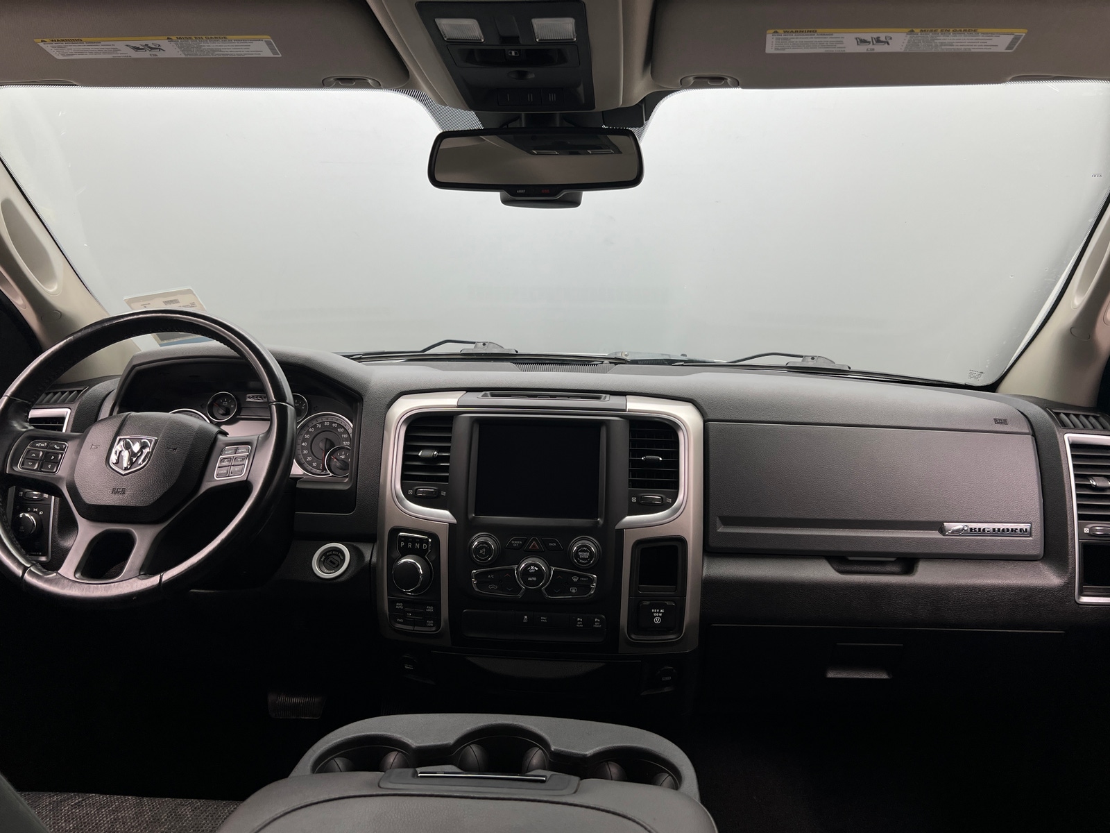 Thumbnail: 2019 RAM 1500 Classic - 3