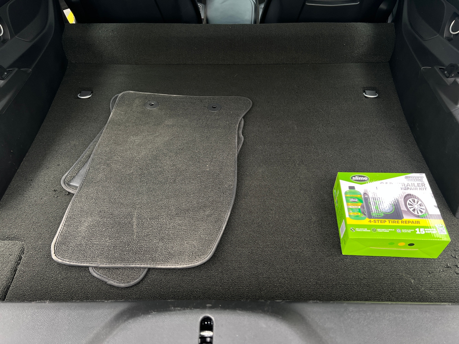 Thumbnail: 2014 Chevrolet Corvette - 4