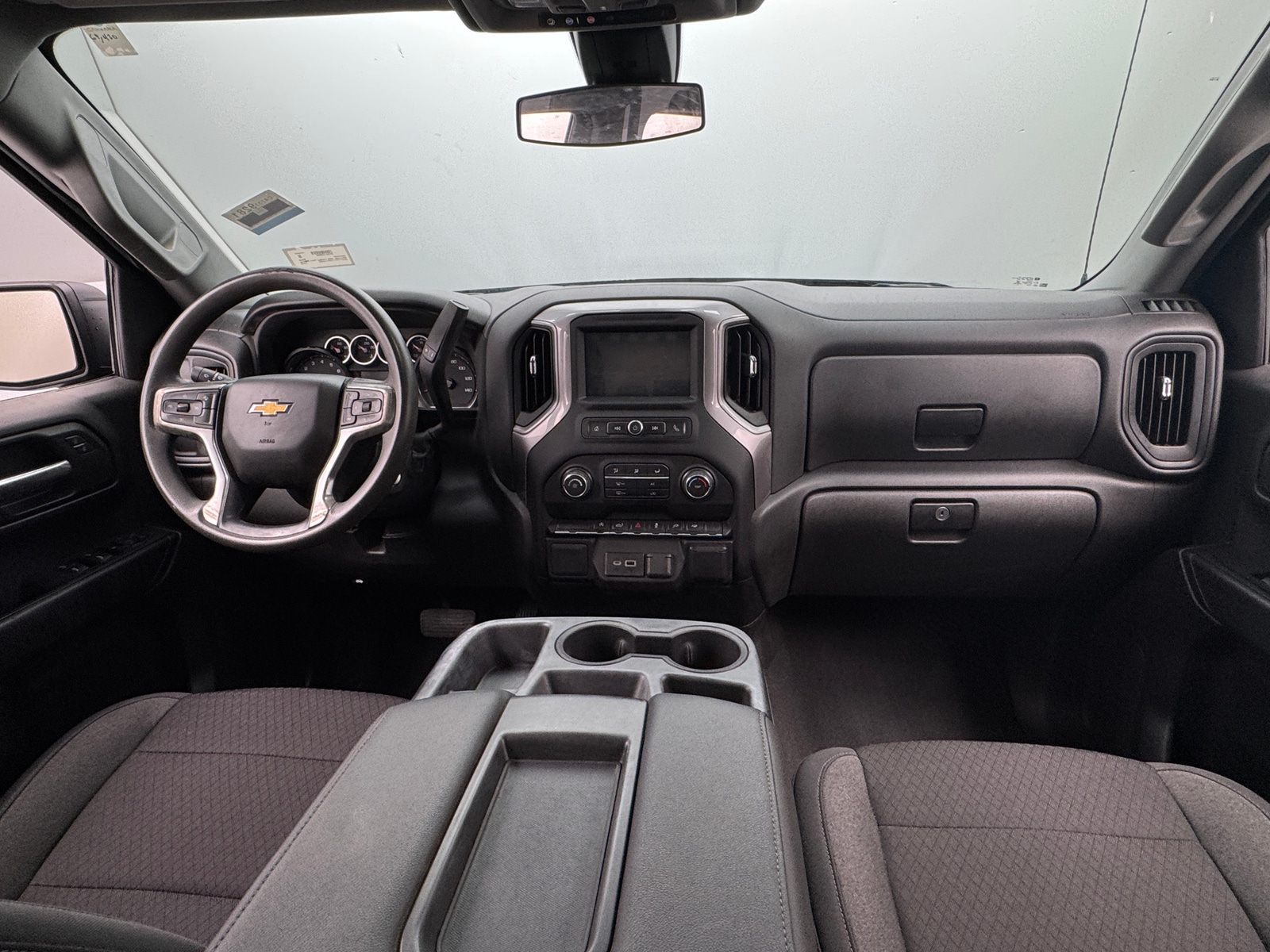 Thumbnail: 2022 Chevrolet Silverado 1500 - 3