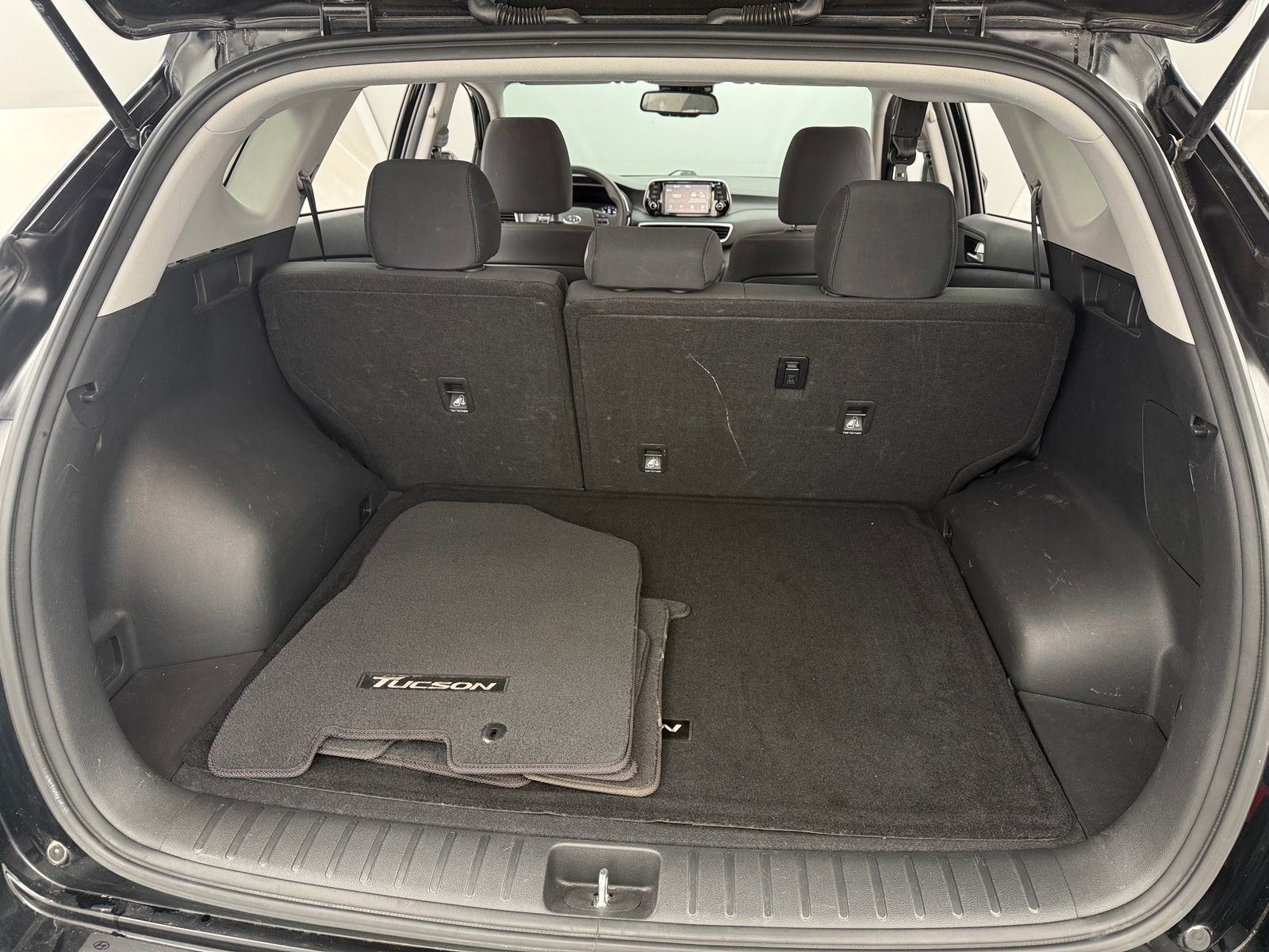 Thumbnail: 2021 Hyundai Tucson - 7