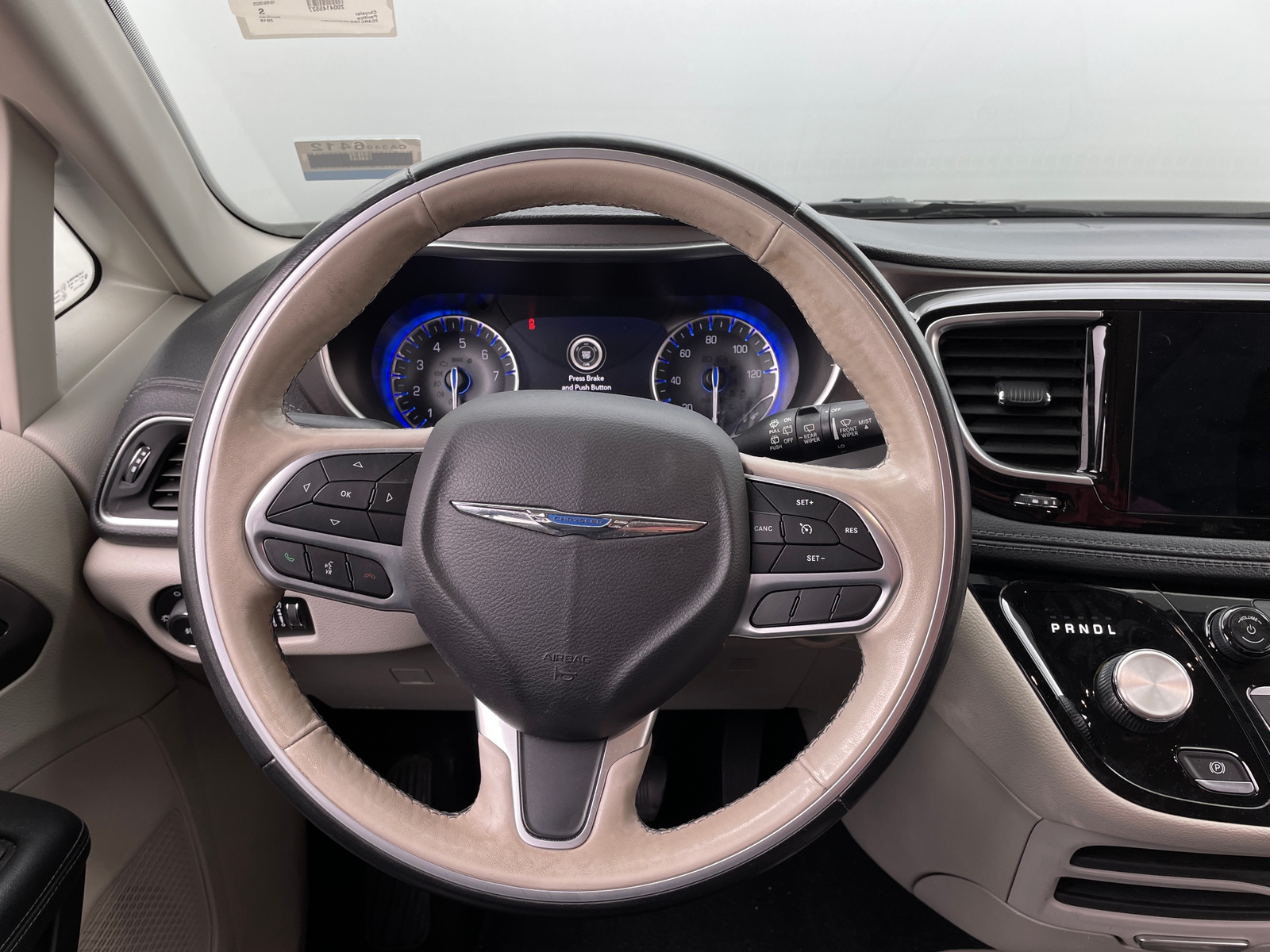Thumbnail: 2019 Chrysler Pacifica - 4