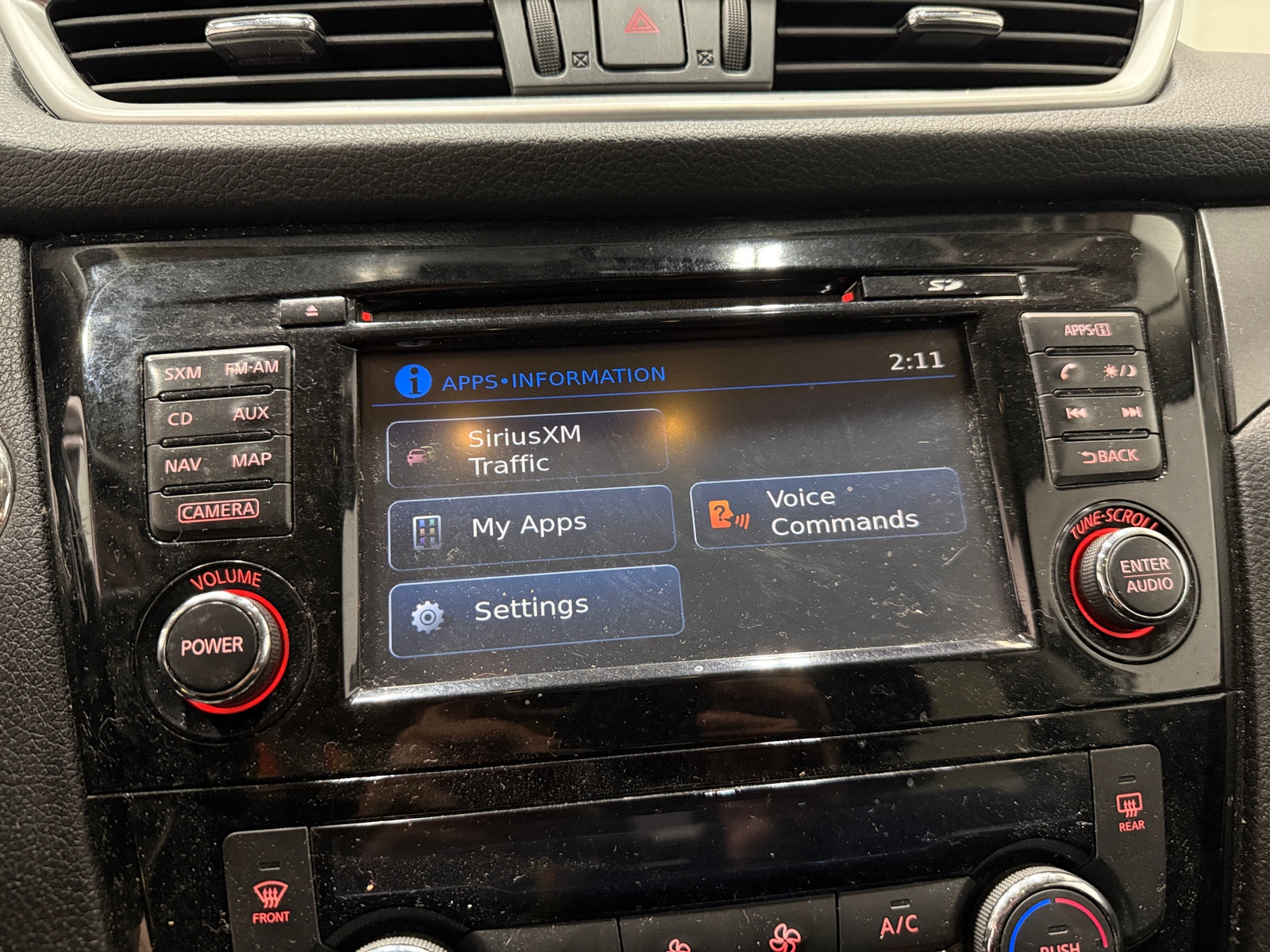 Thumbnail: 2015 Nissan Rogue - 4