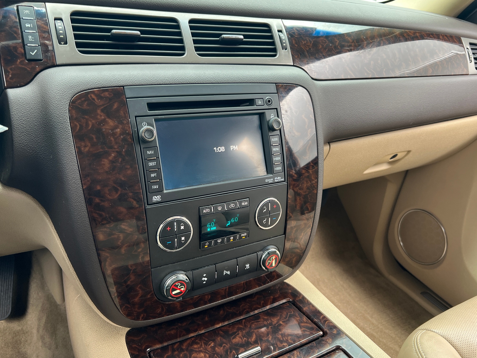 Thumbnail: 2011 GMC Yukon - 3