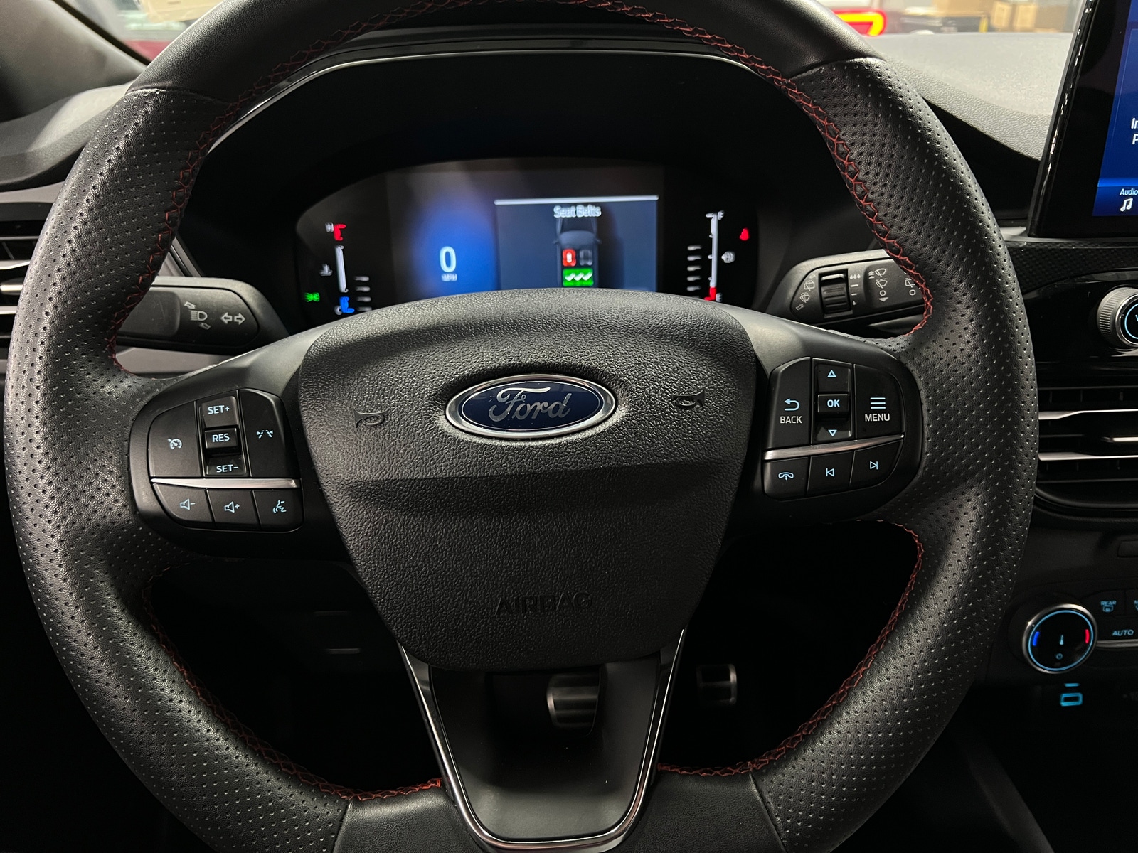 Thumbnail: 2023 Ford Escape - 5